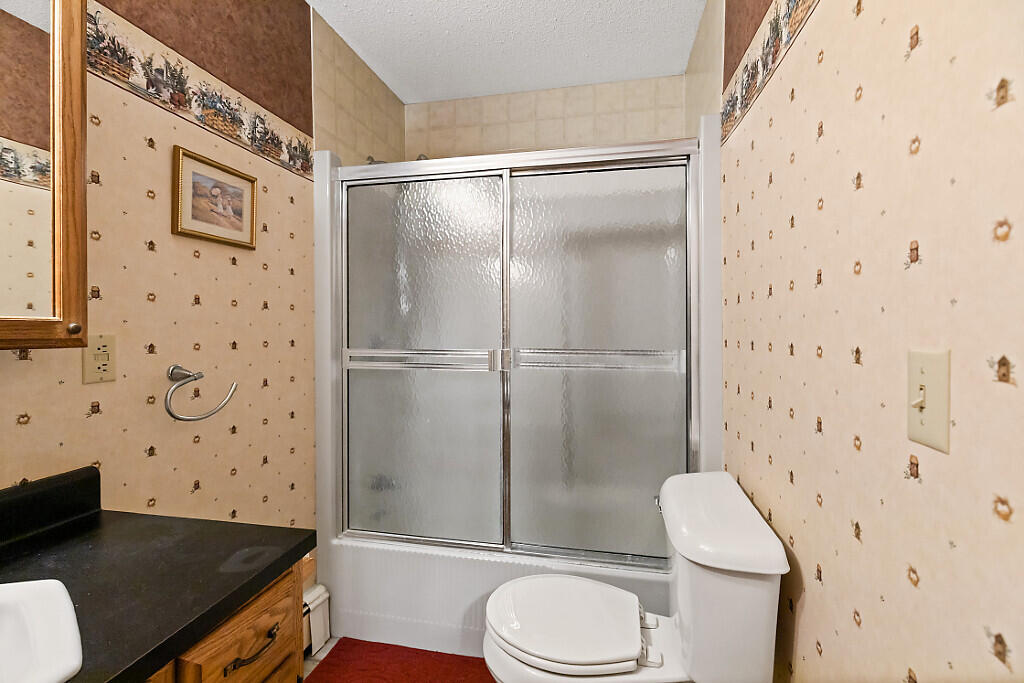 26 S Reynolds Road Property Photo 47