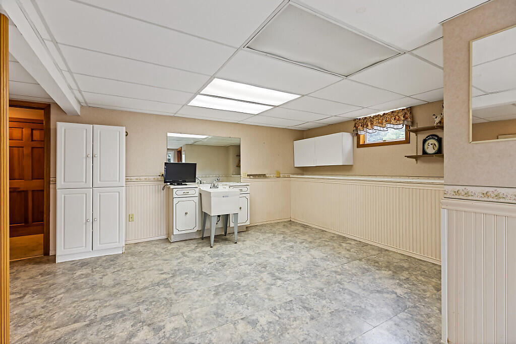 26 S Reynolds Road Property Photo 56