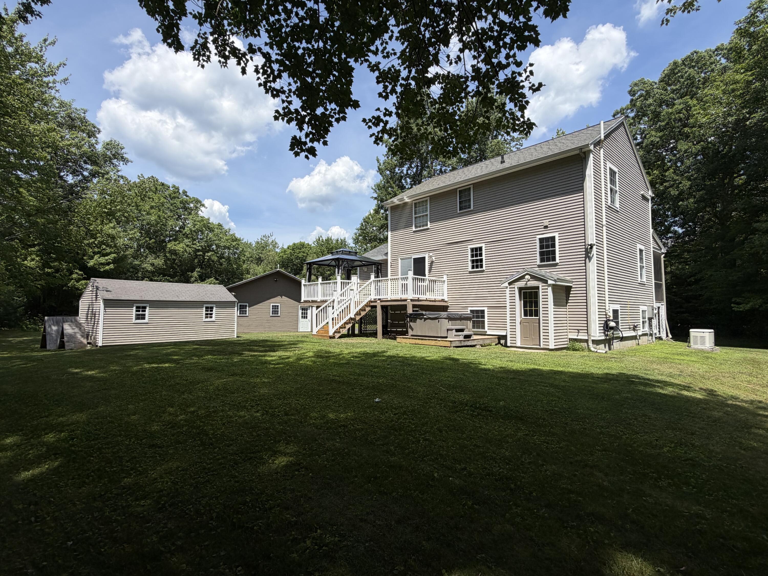 10 Angelwood Road Property Photo 2
