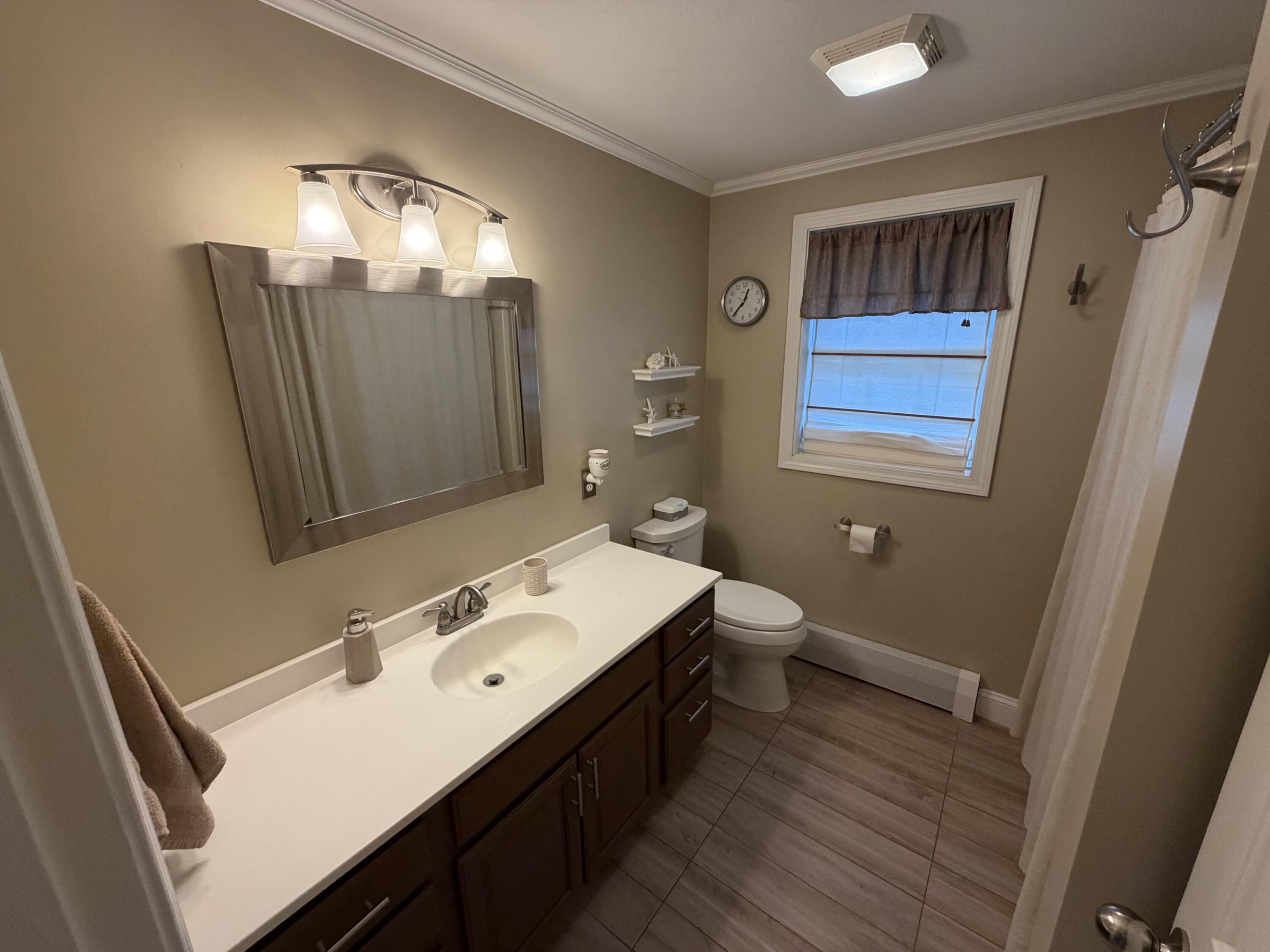 10 Angelwood Road Property Photo 21
