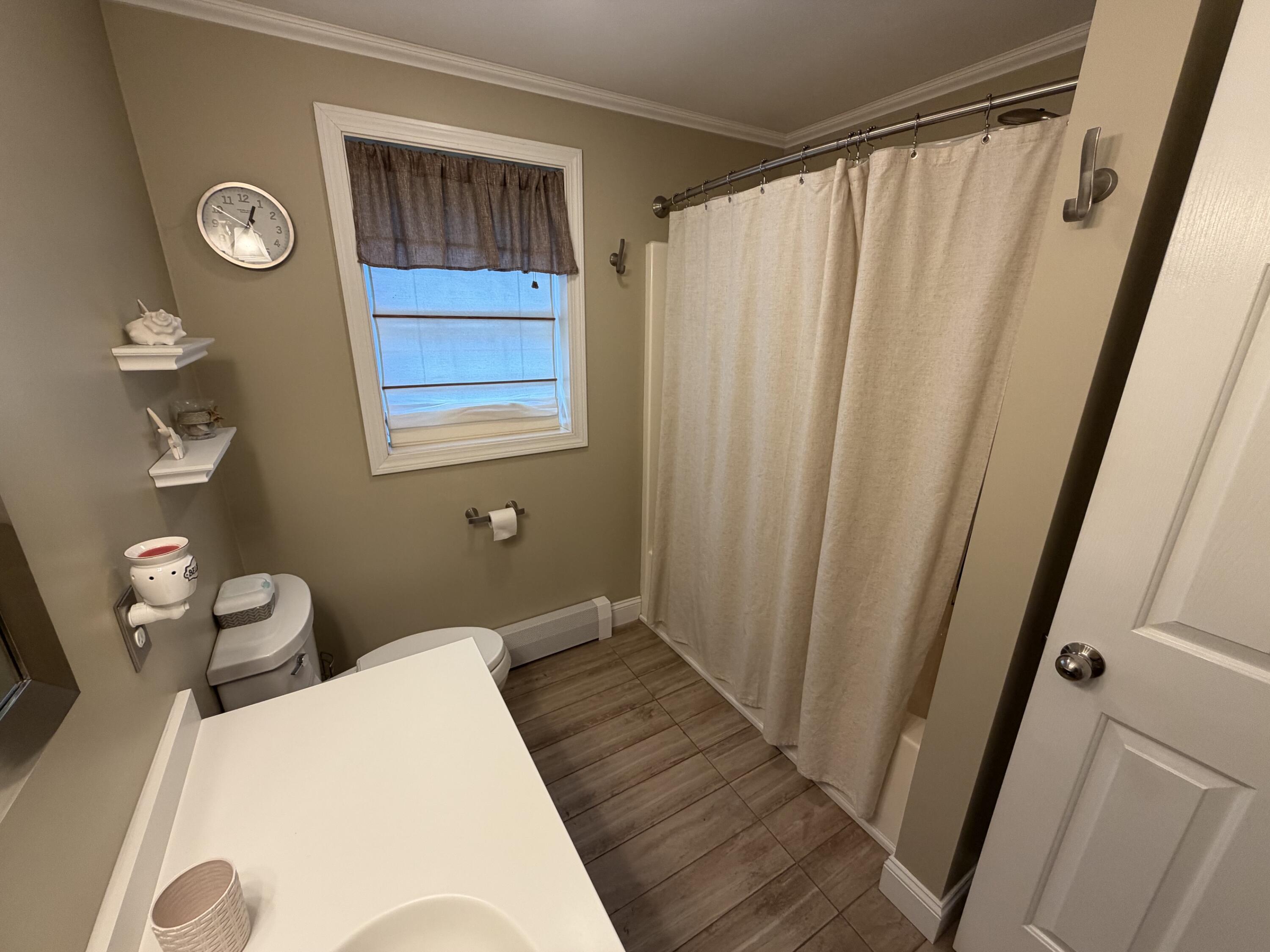 10 Angelwood Road Property Photo 22