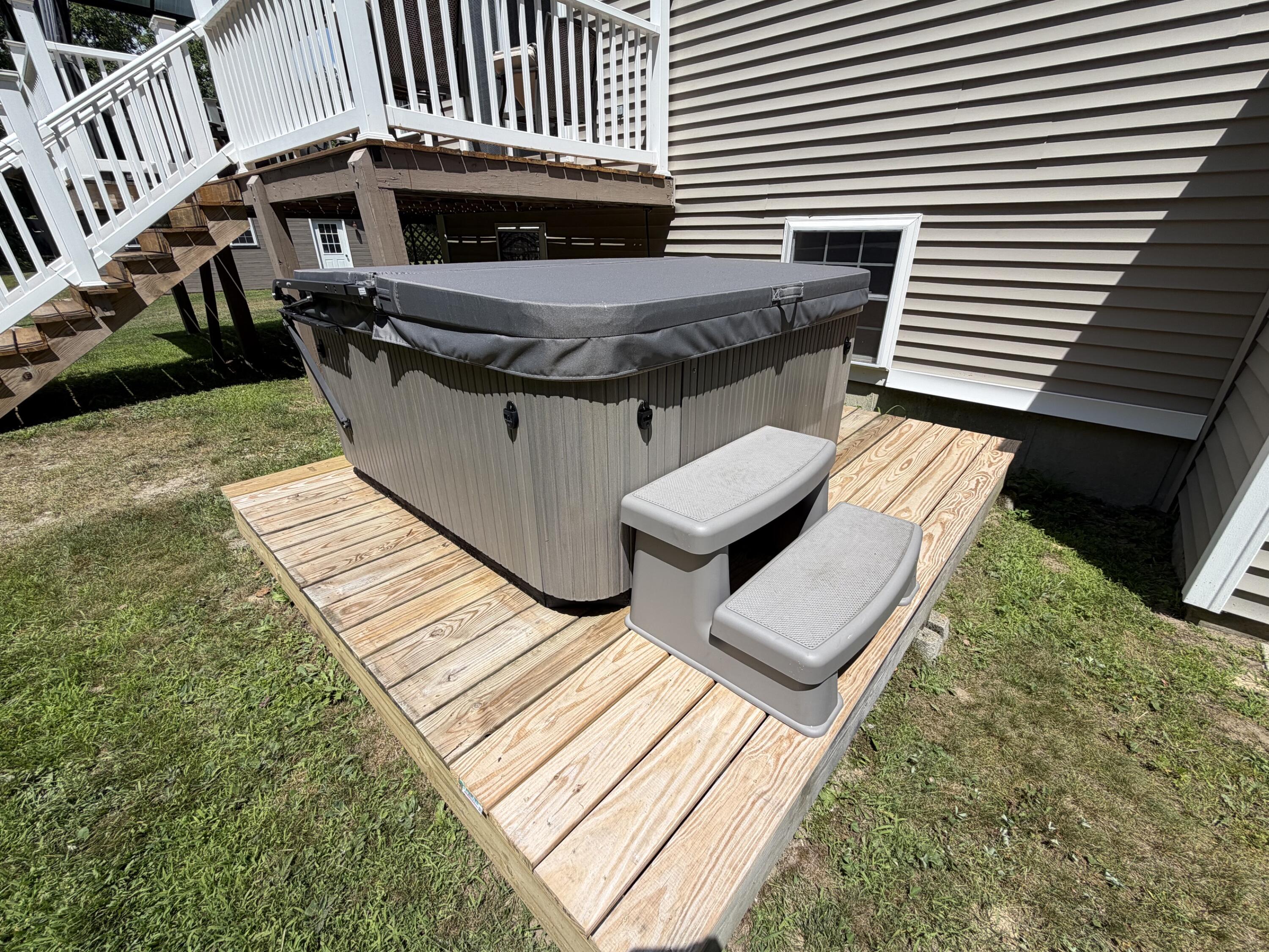 10 Angelwood Road Property Photo 32