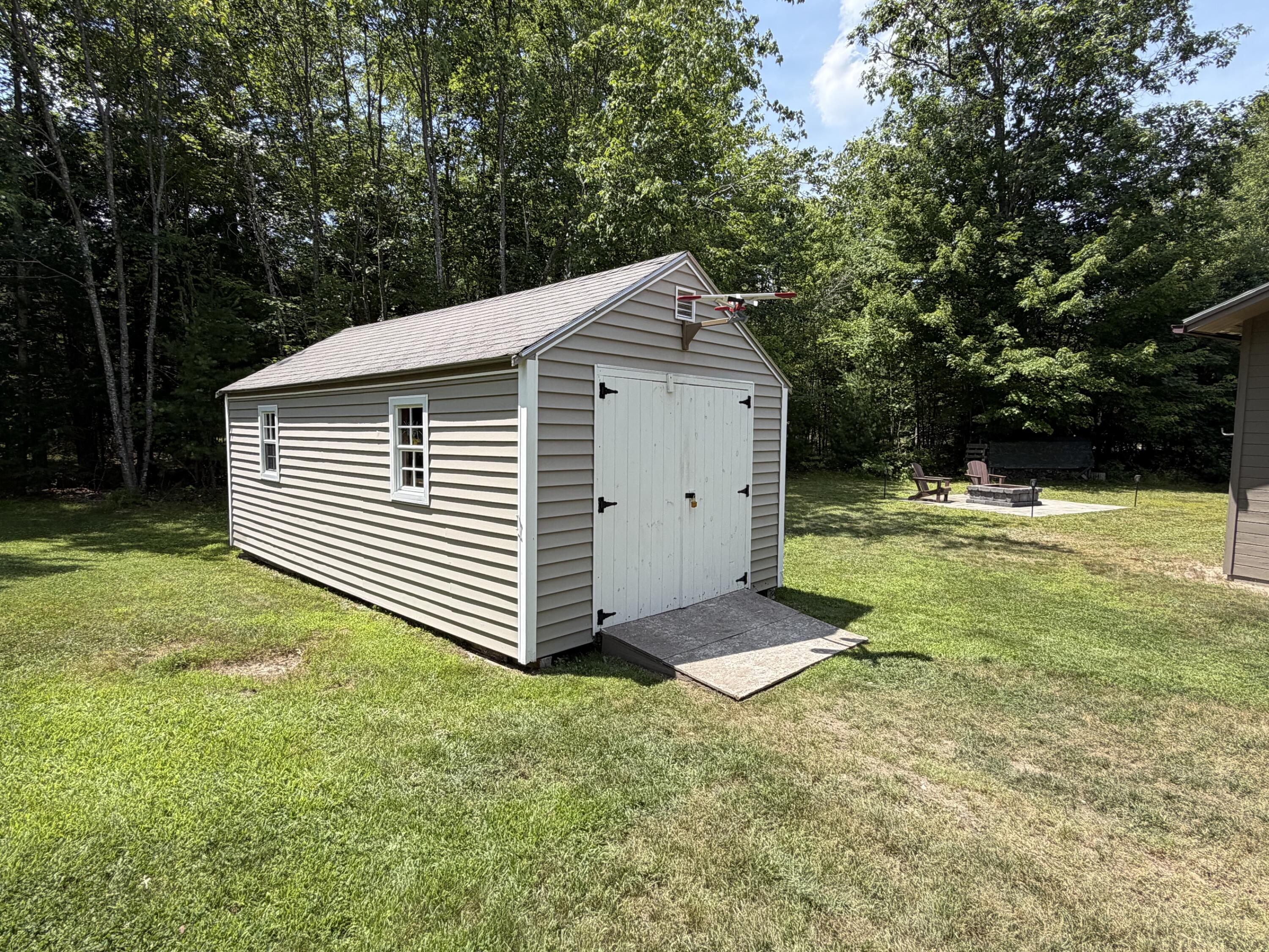 10 Angelwood Road Property Photo 36