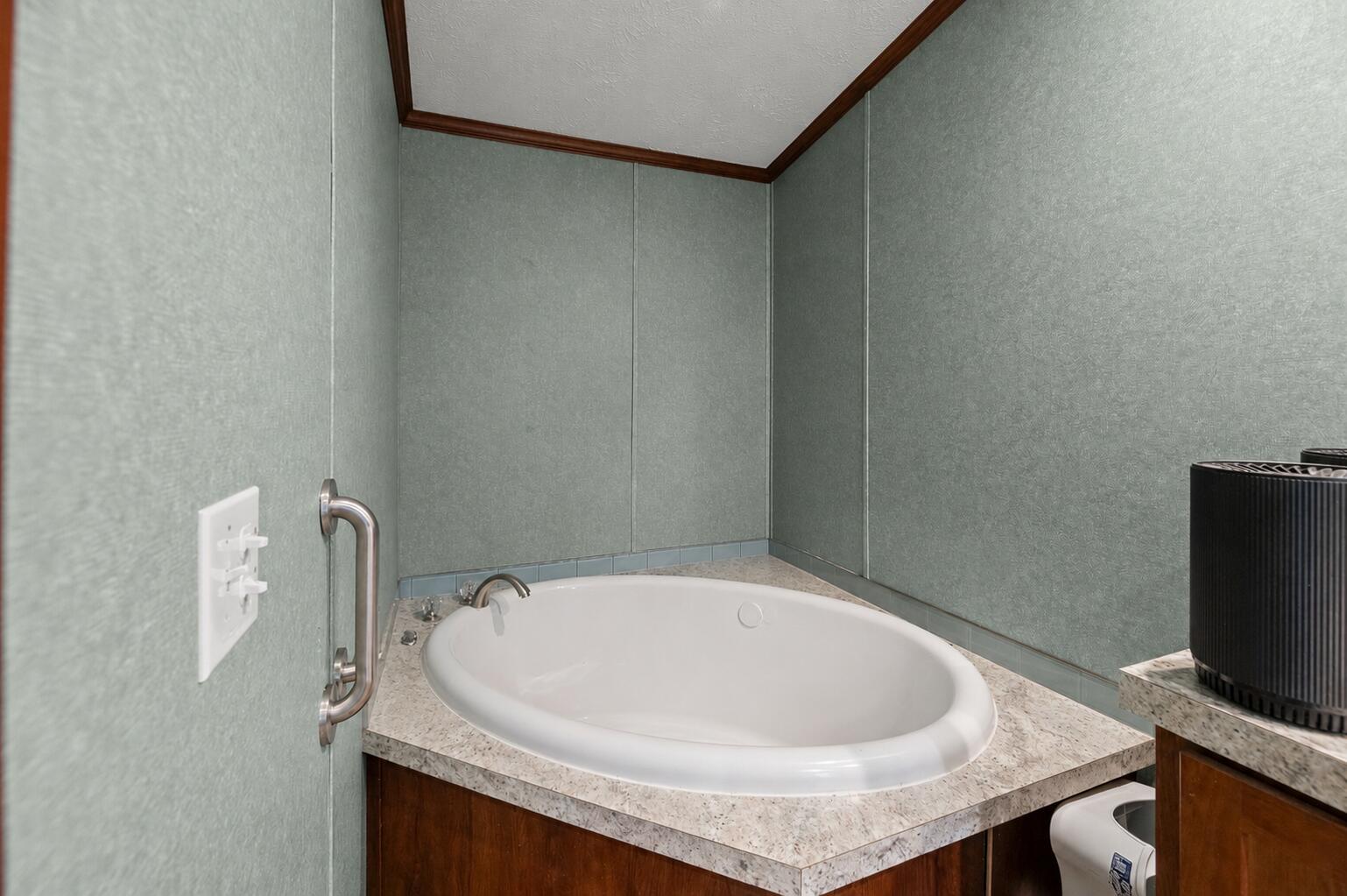 7 Lara Lane Property Photo 9
