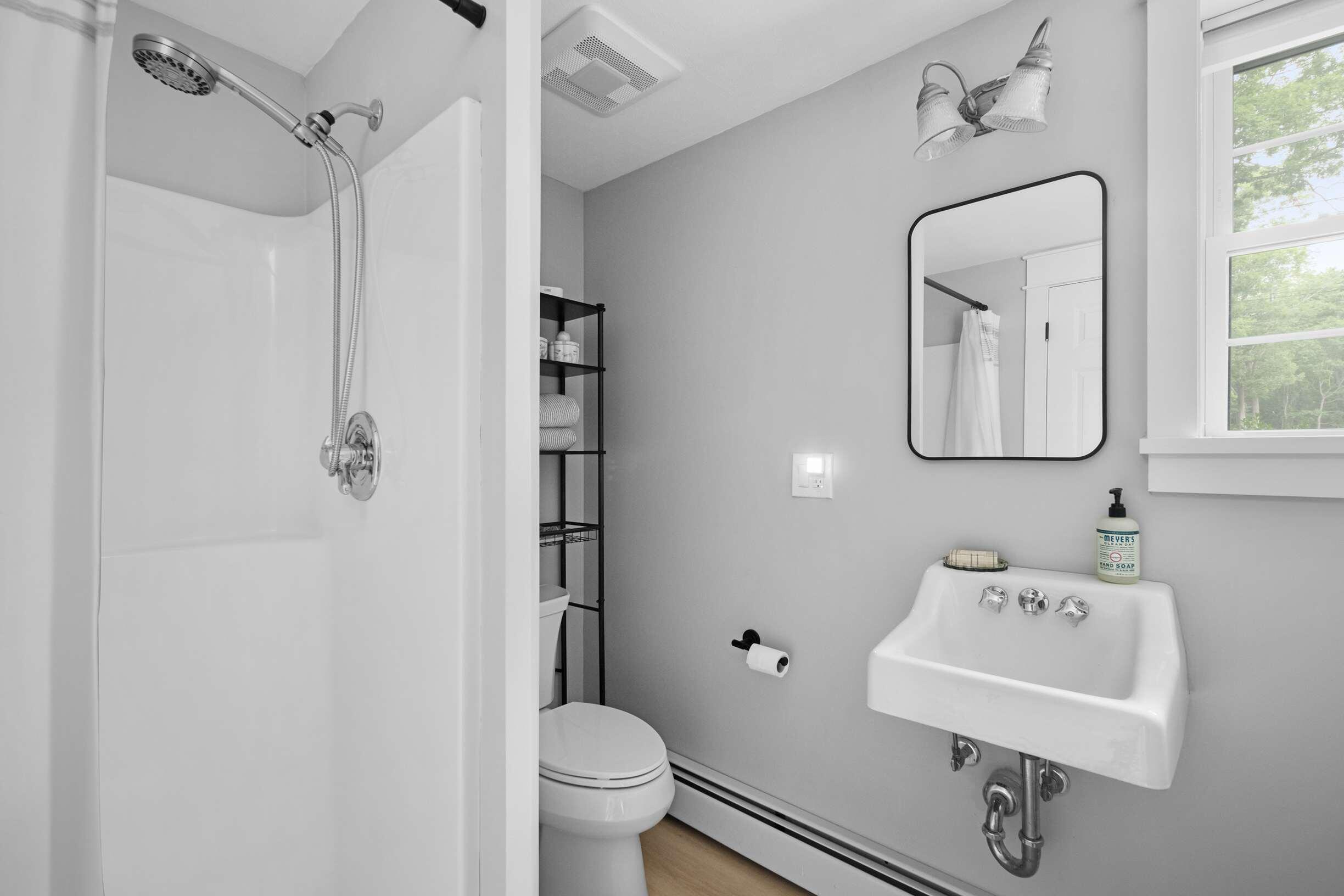 19 Sheru Lane Property Photo 17