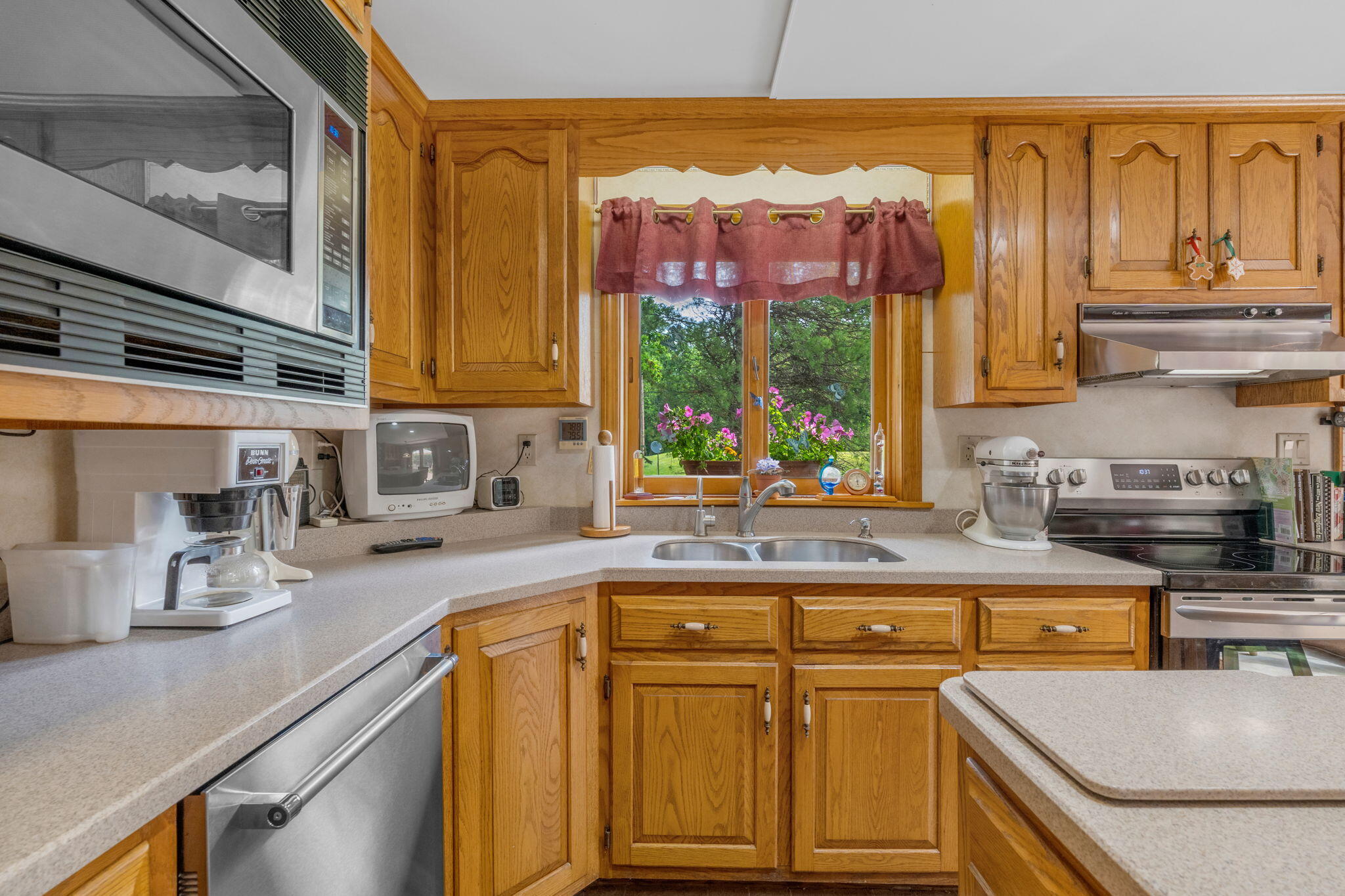 177 & 175 Kitchen Hill Road Property Photo 16