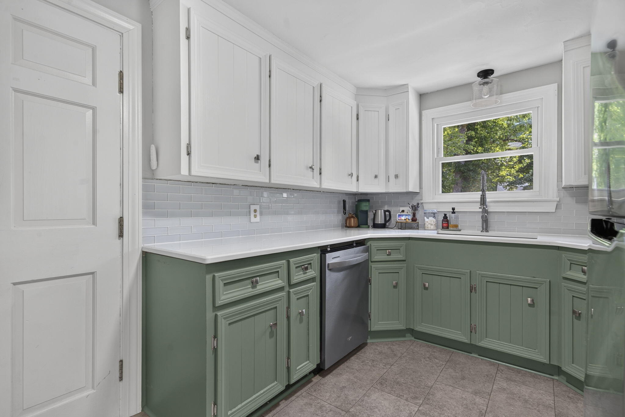 6 Milton Avenue Property Photo 4