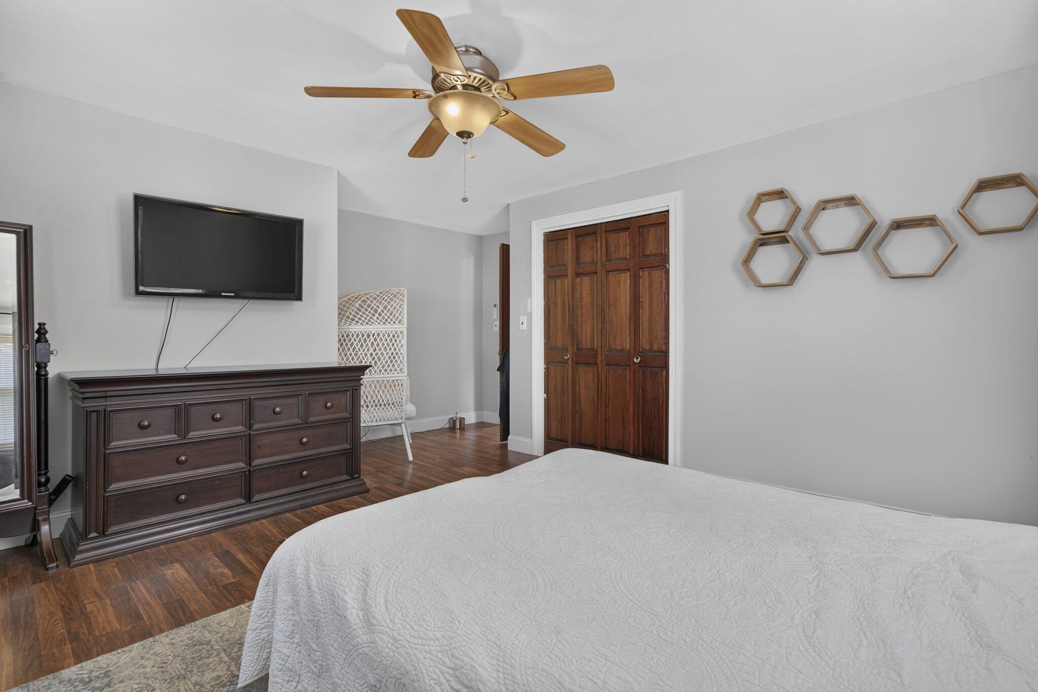 6 Milton Avenue Property Photo 18