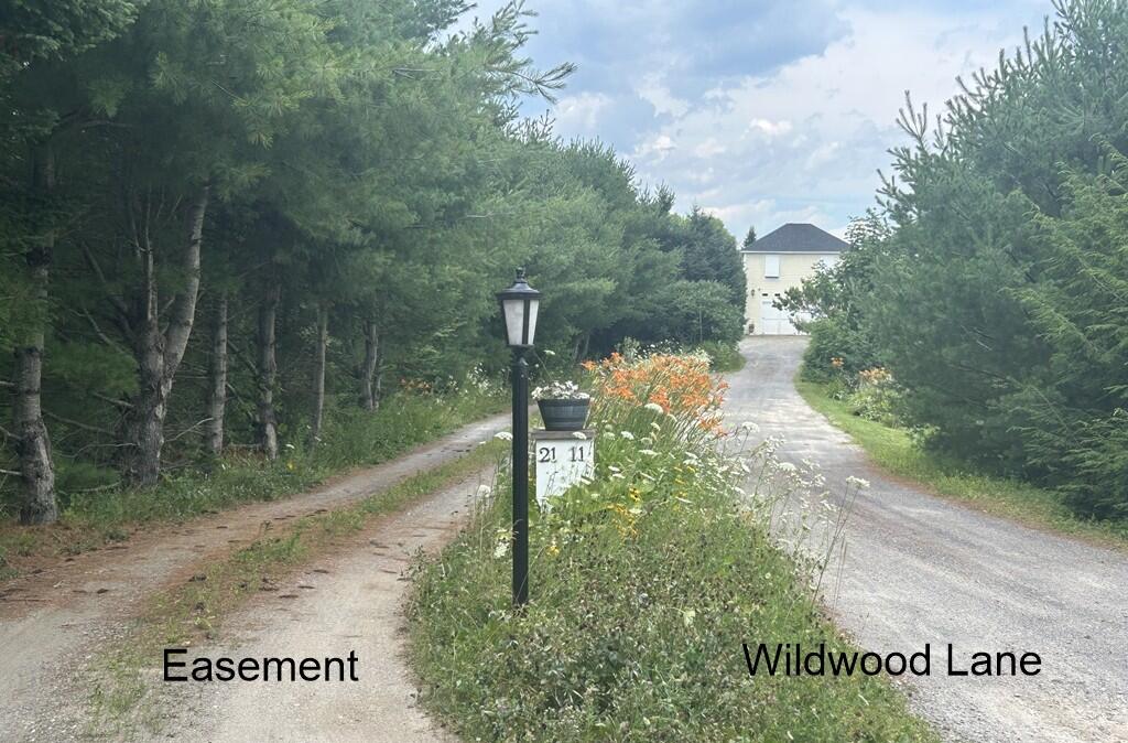 1 Meadowood Drive Property Photo 15