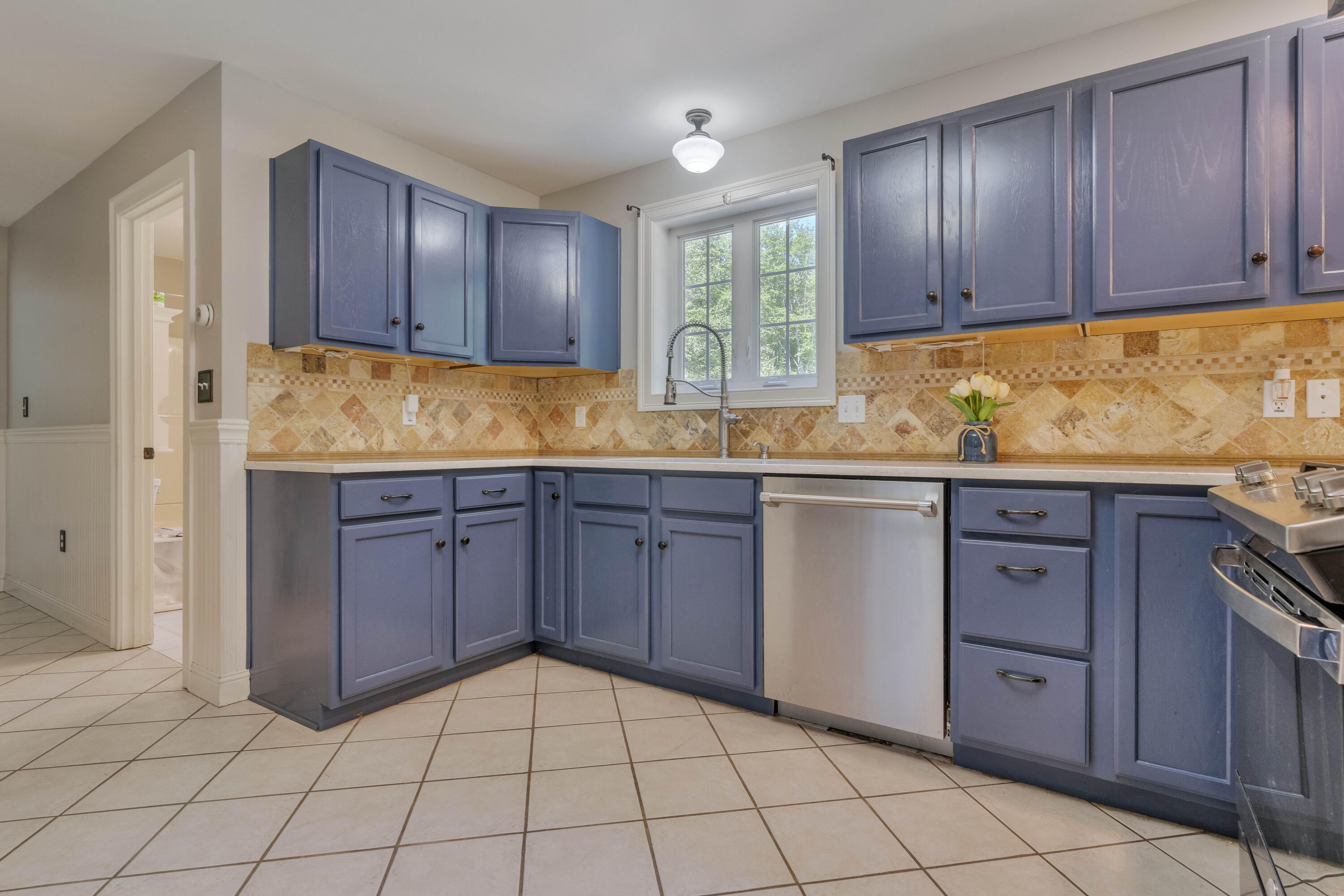 375 Lebanon Street Property Photo 11