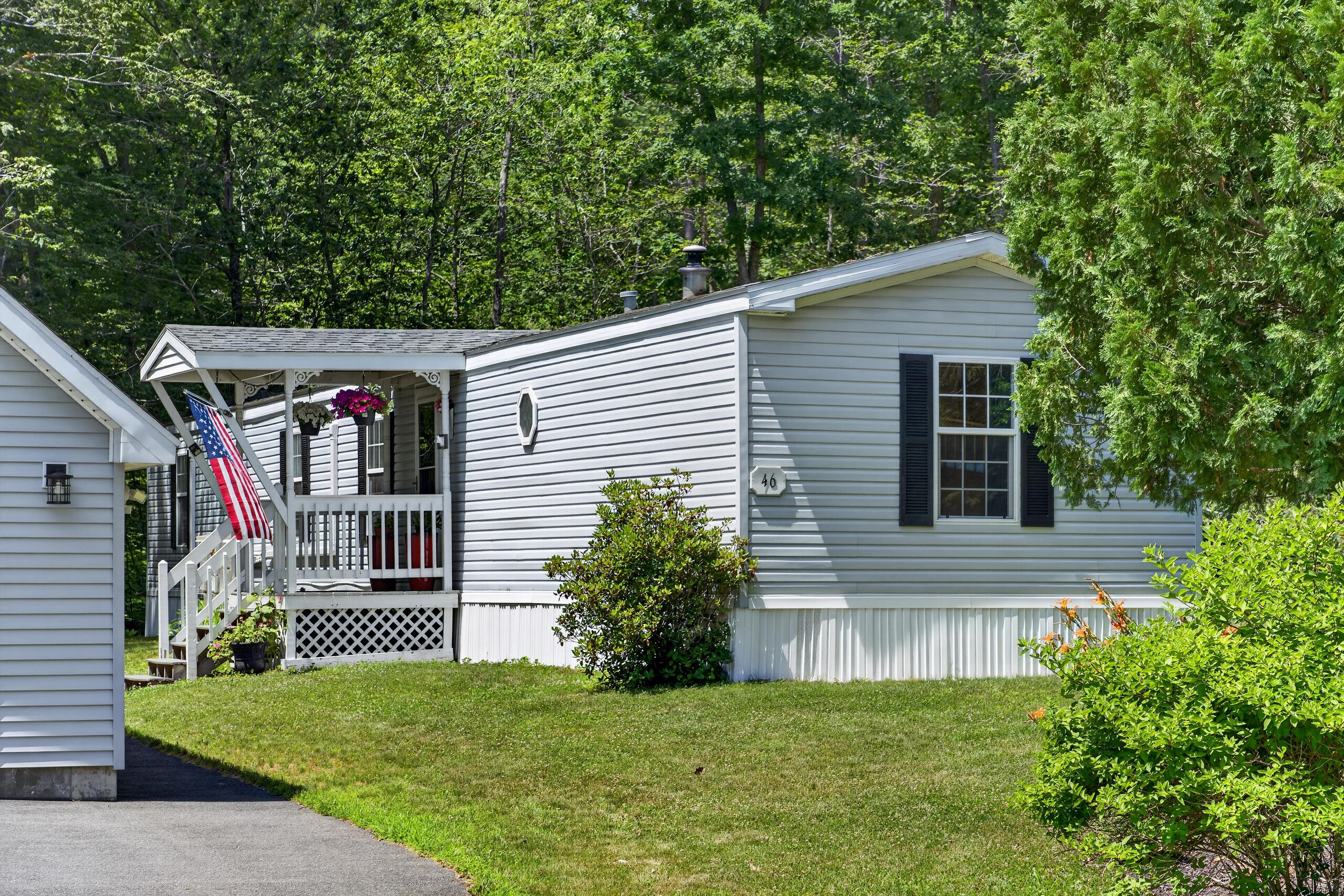 46 Stone Oak Drive Property Photo 2