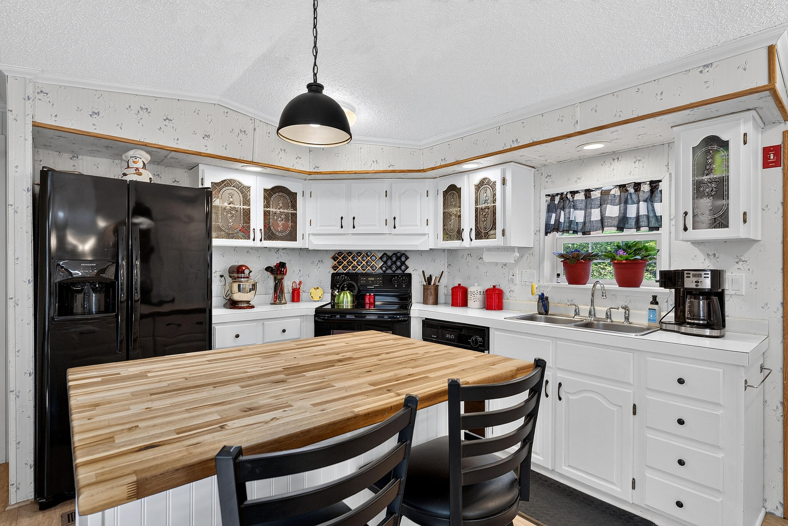 46 Stone Oak Drive Property Photo 12