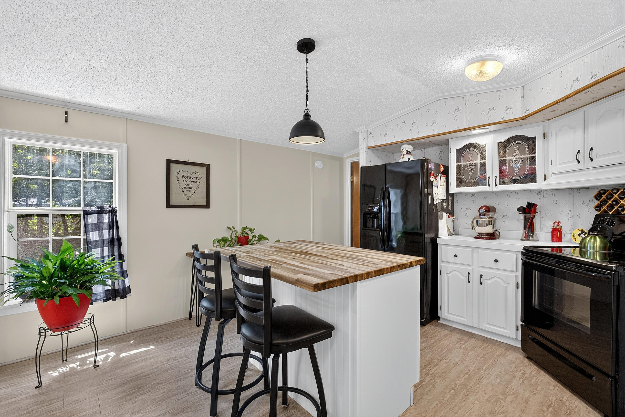 46 Stone Oak Drive Property Photo 13