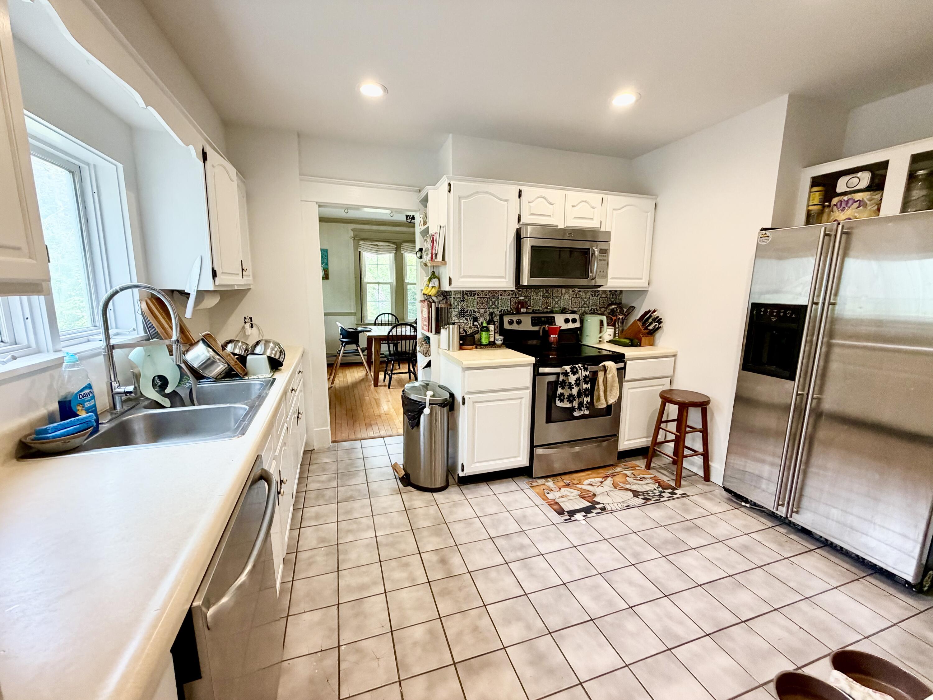 27 High Street Property Photo 73