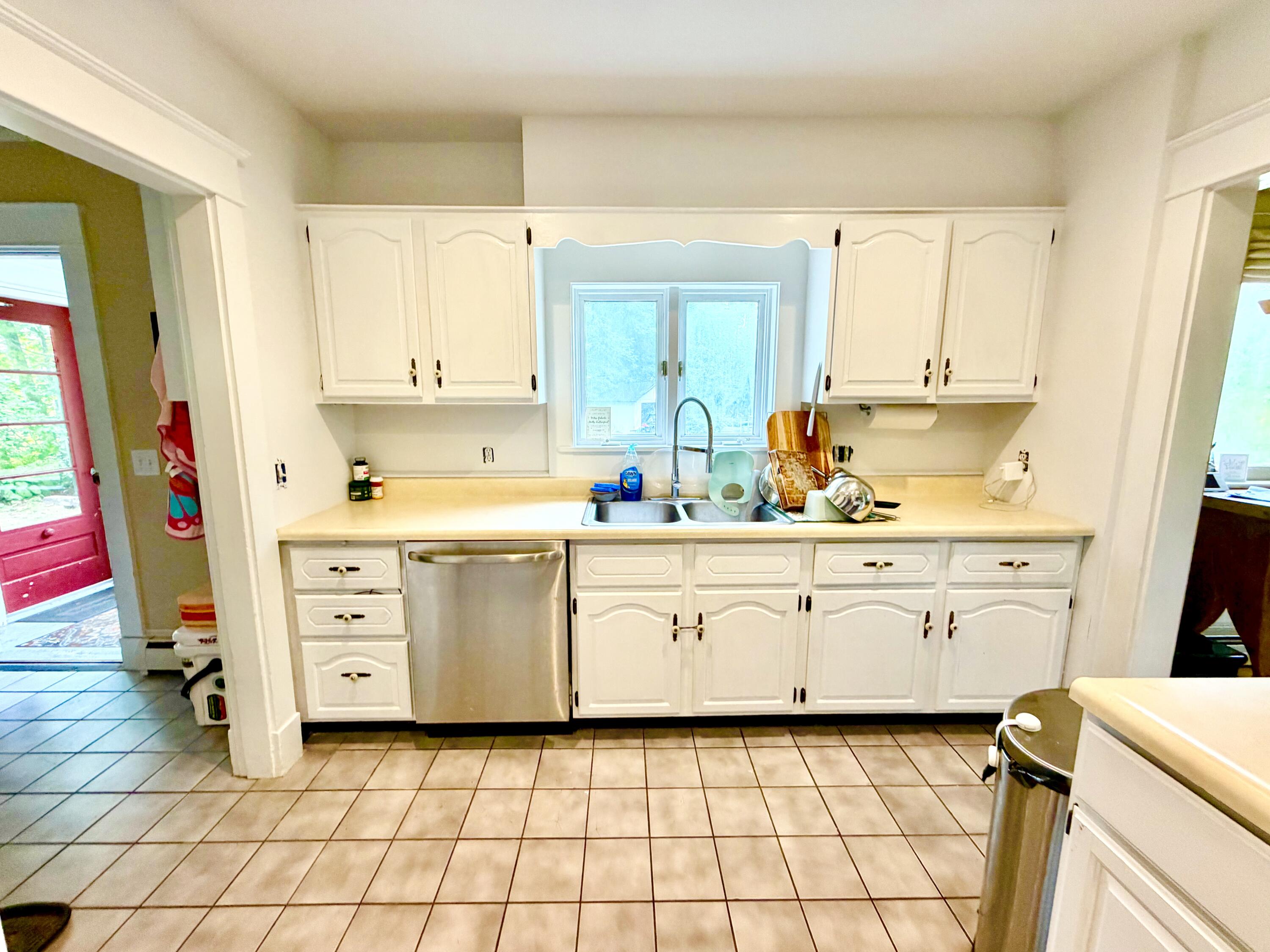27 High Street Property Photo 74