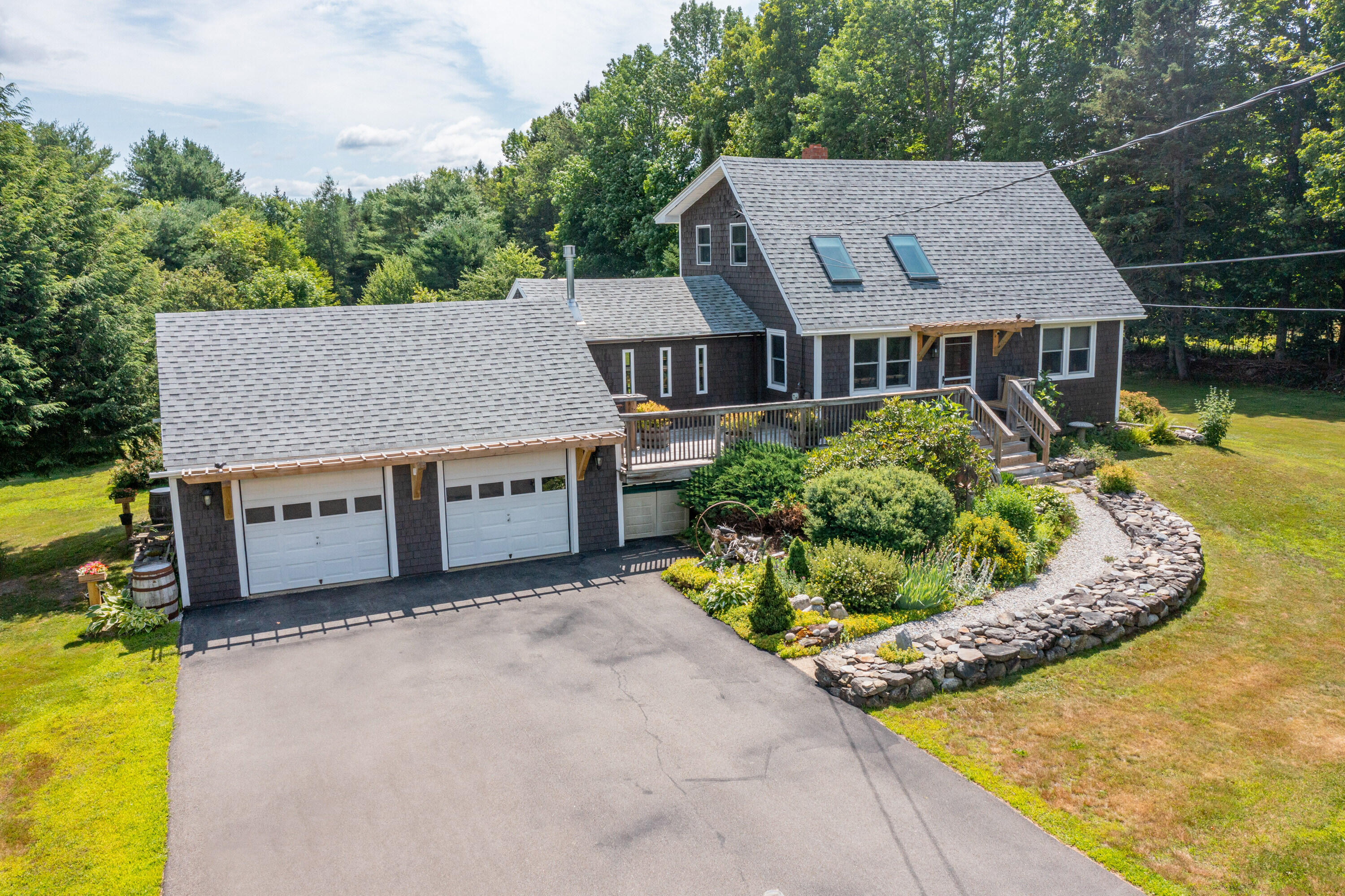 385 Millvale Road Property Photo 1