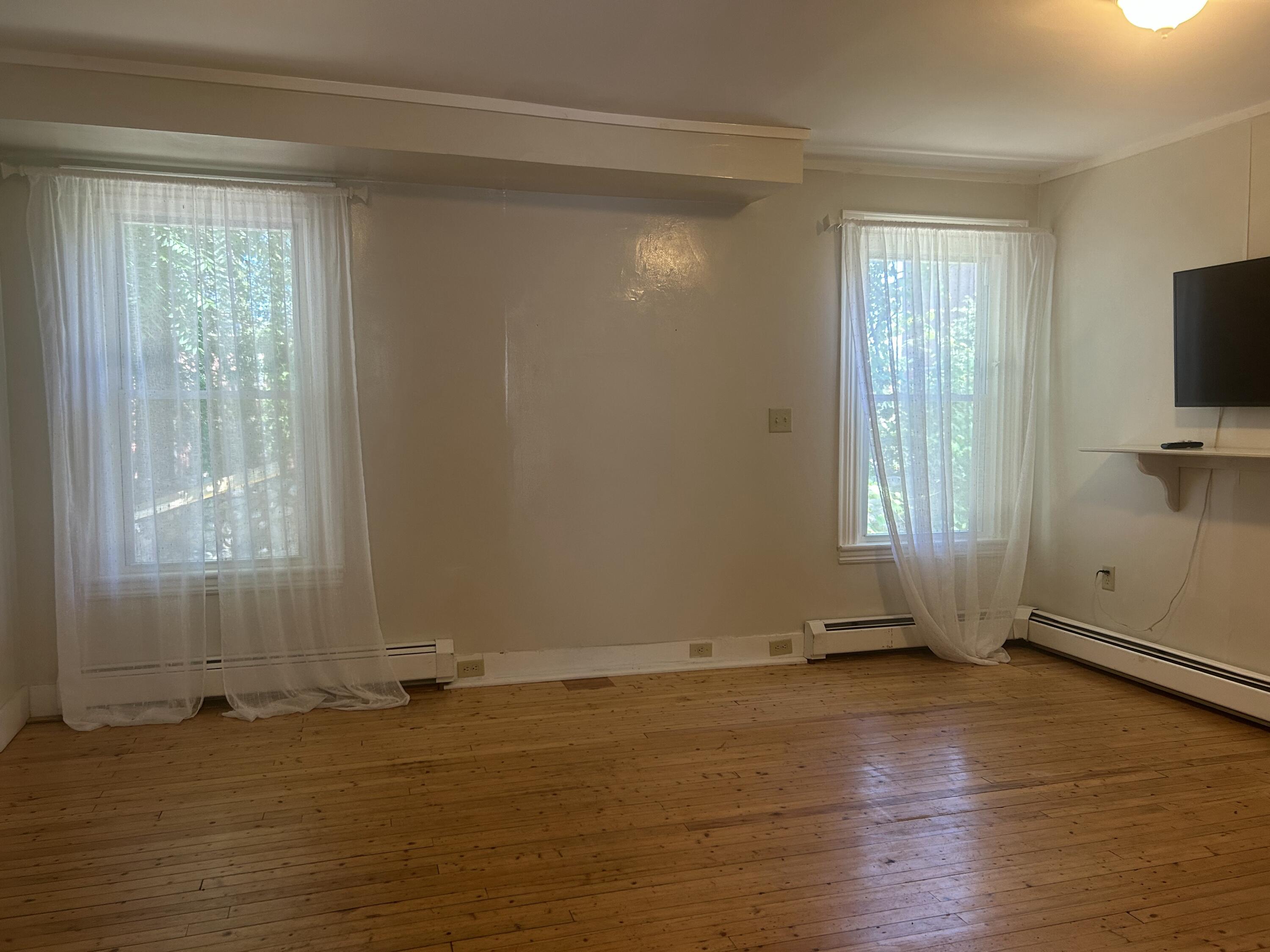 7 Anderson Street Property Photo 5