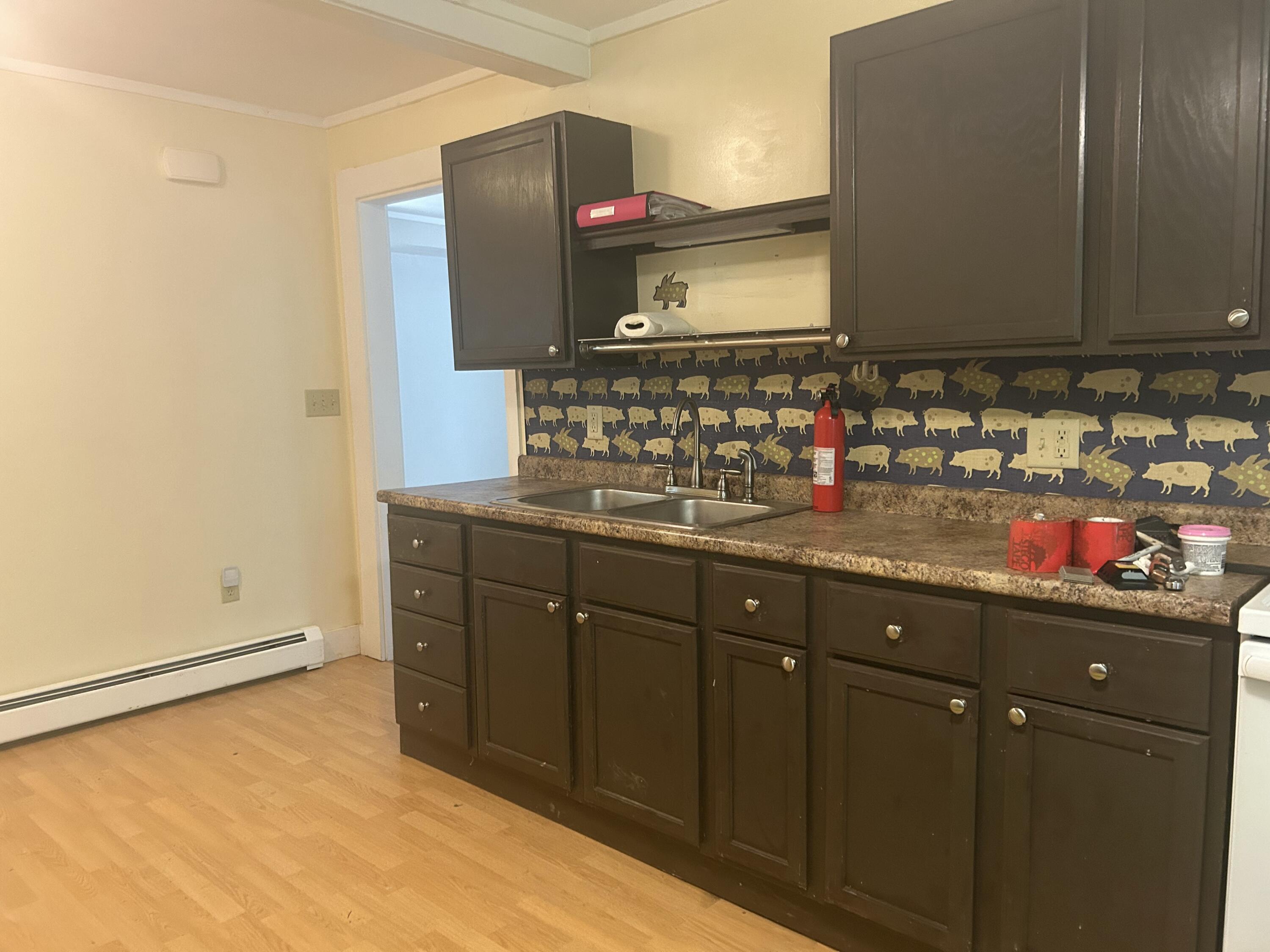 7 Anderson Street Property Photo 6