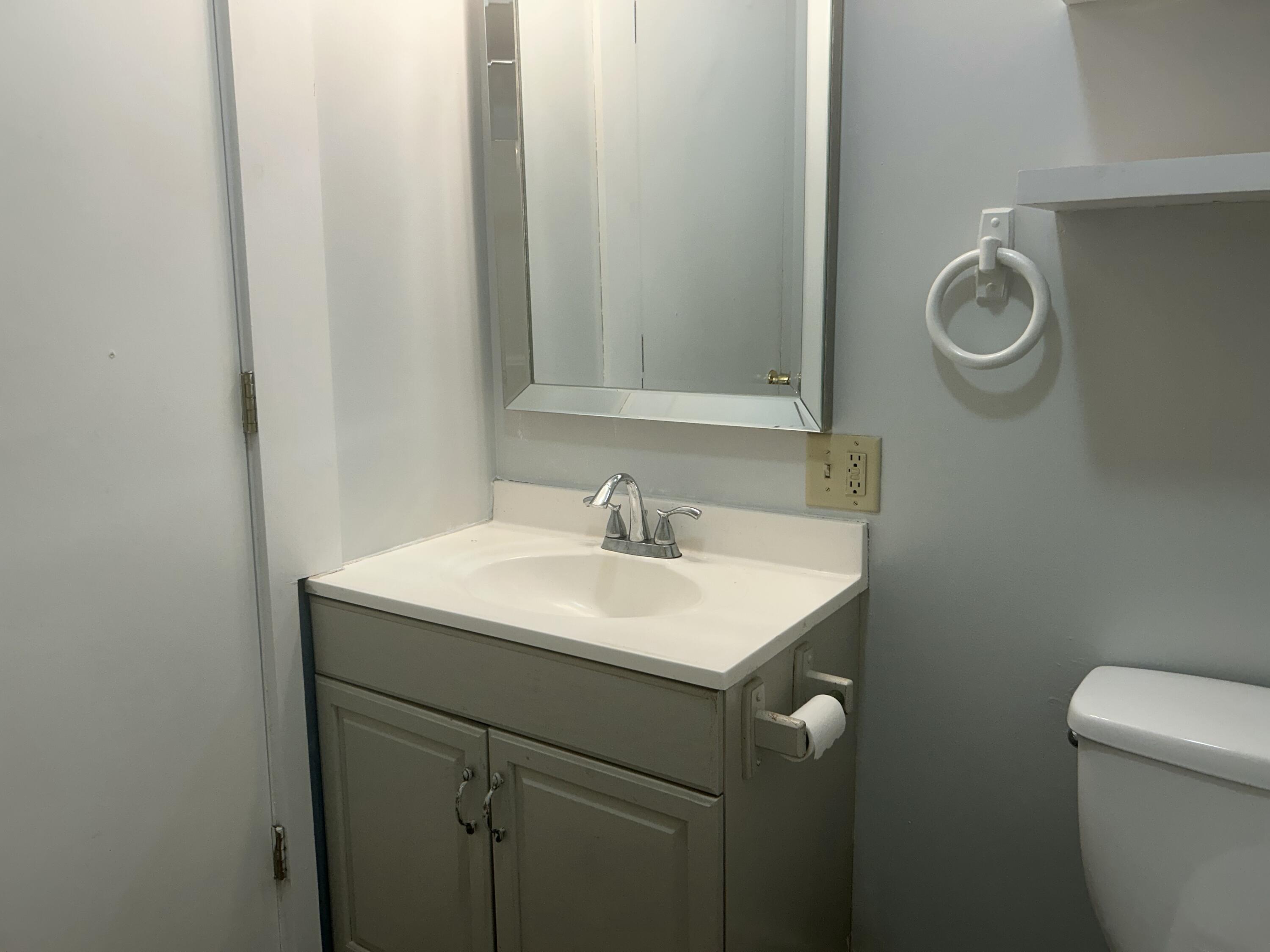7 Anderson Street Property Photo 10
