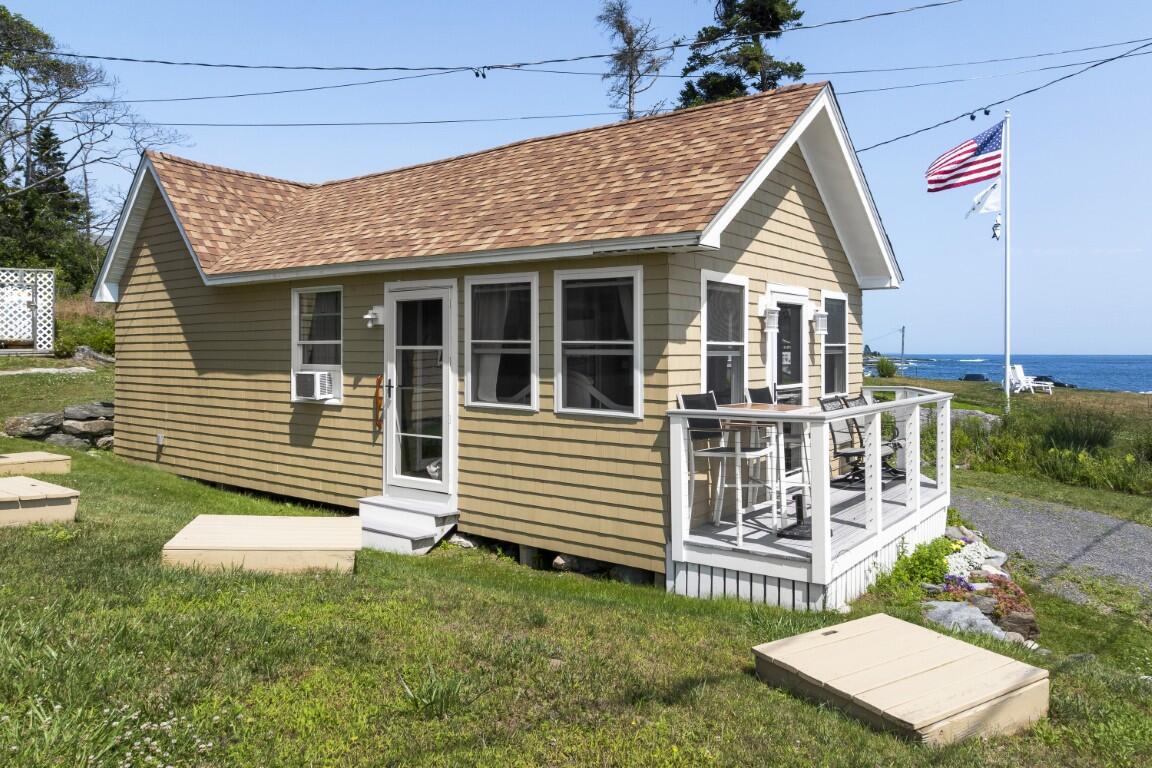 113 Shore Road Property Photo 5
