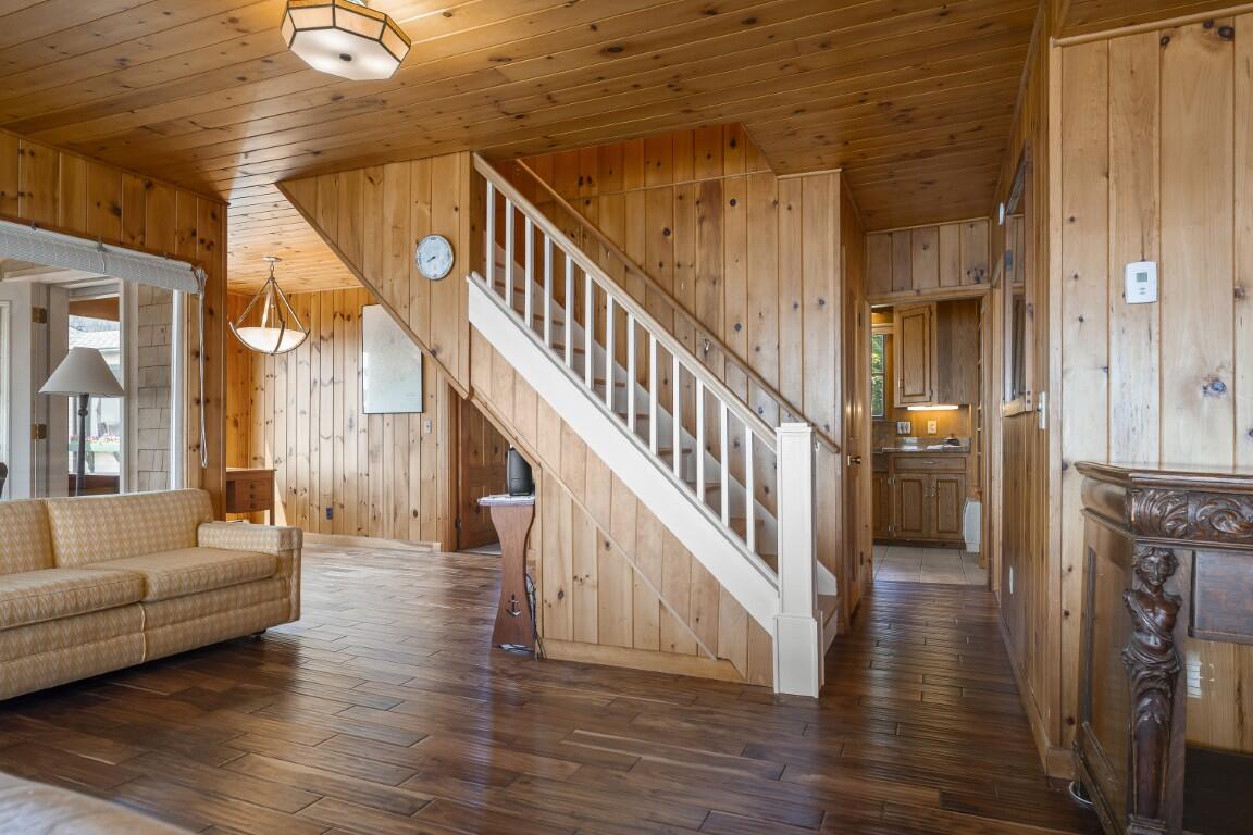 113 Shore Road Property Photo 11