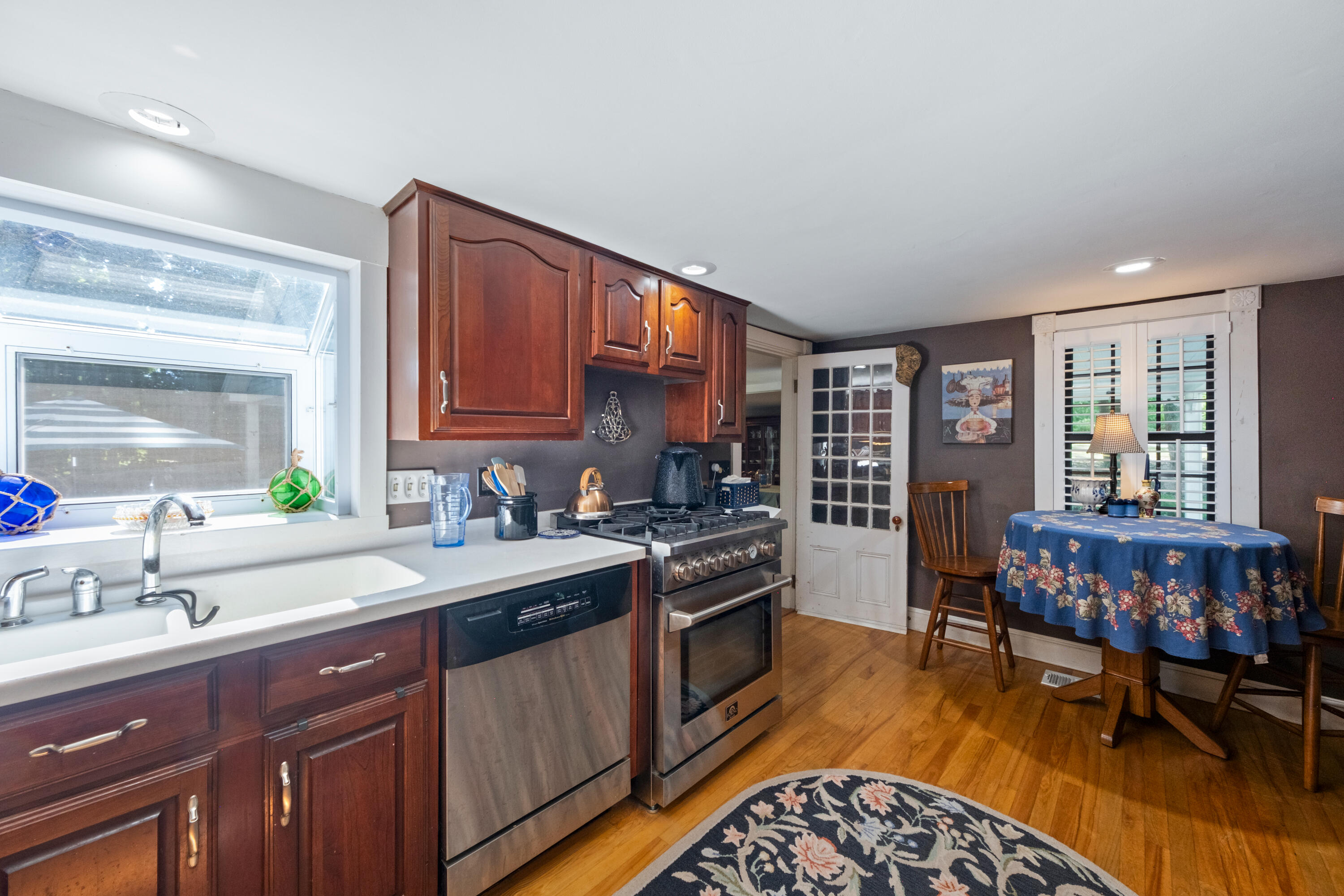 43 Spruce Street Property Photo 7