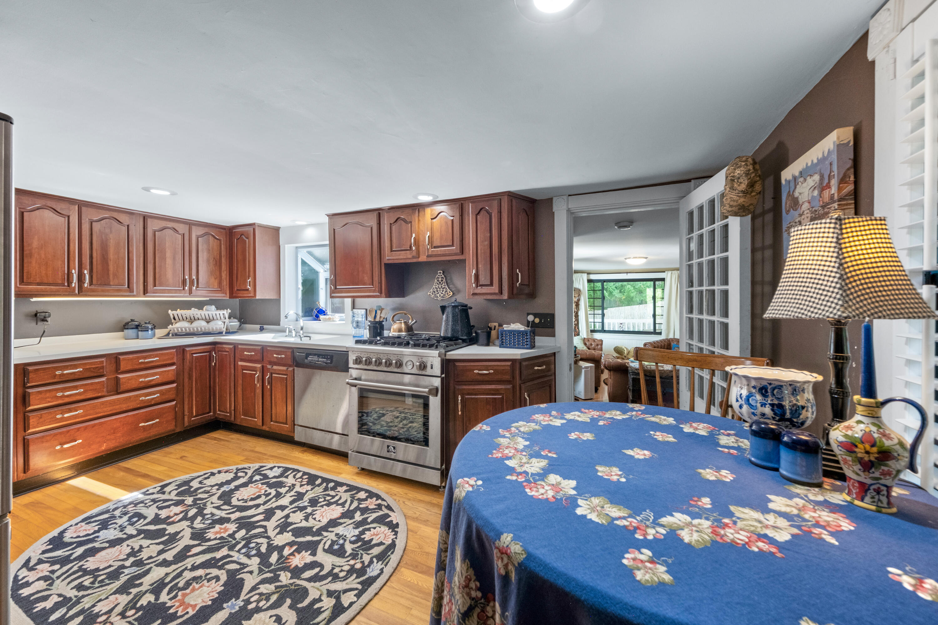 43 Spruce Street Property Photo 8