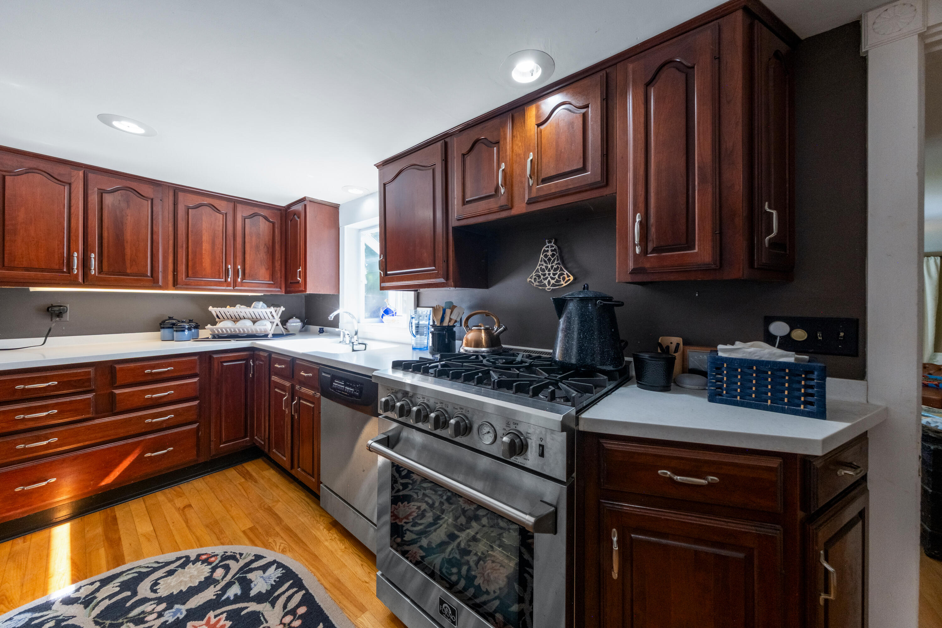 43 Spruce Street Property Photo 9