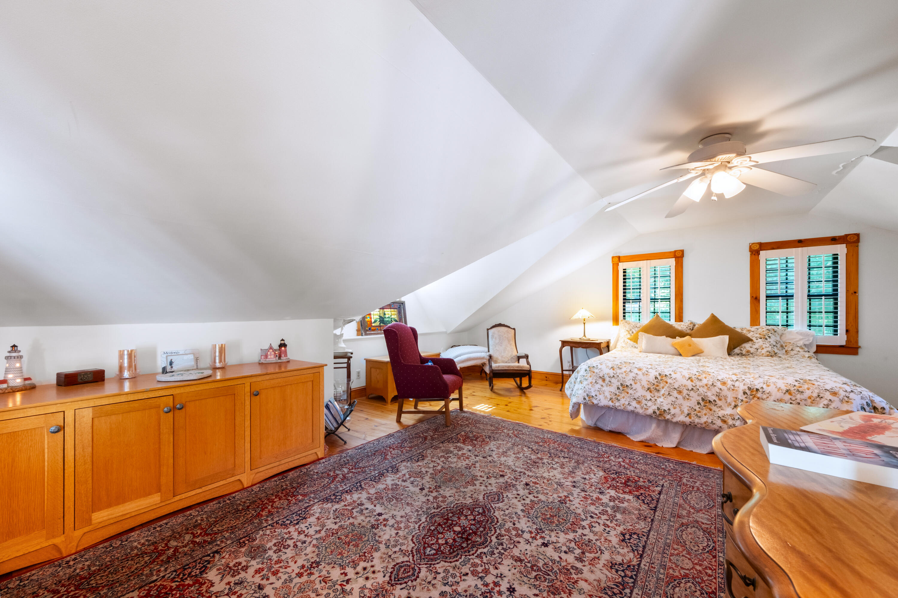 43 Spruce Street Property Photo 18