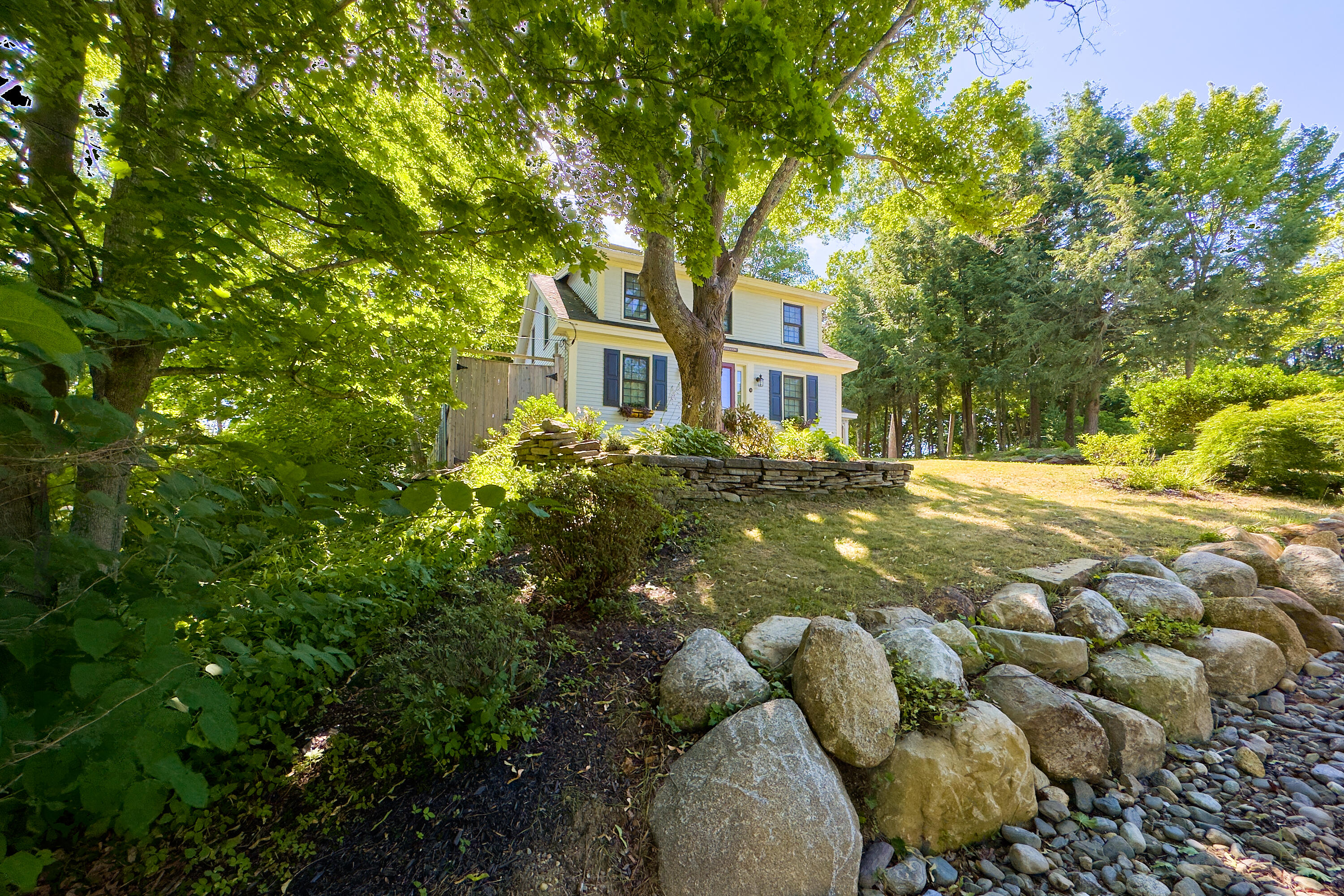 43 Spruce Street Property Photo 29