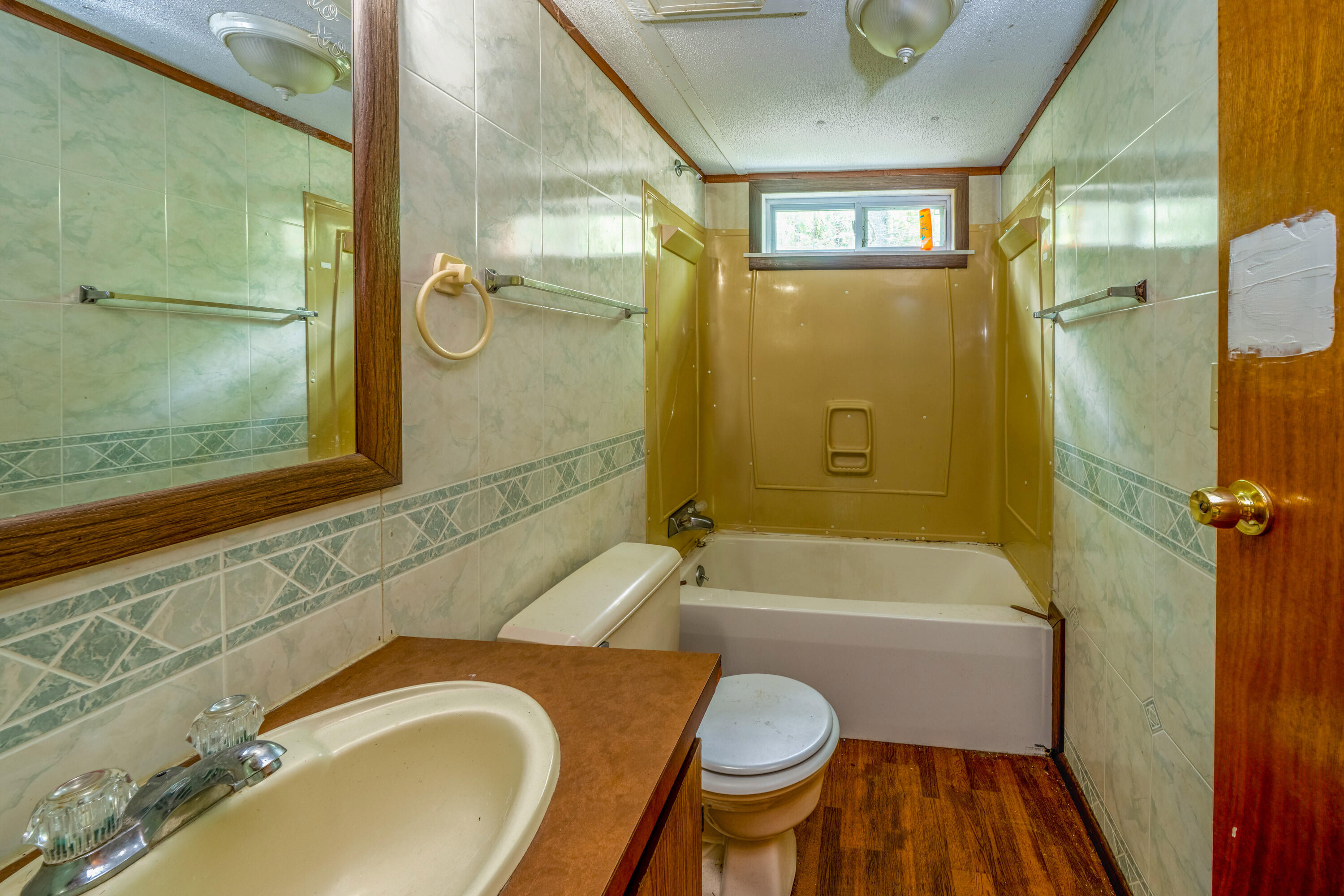 195 Barker Road Property Photo 18