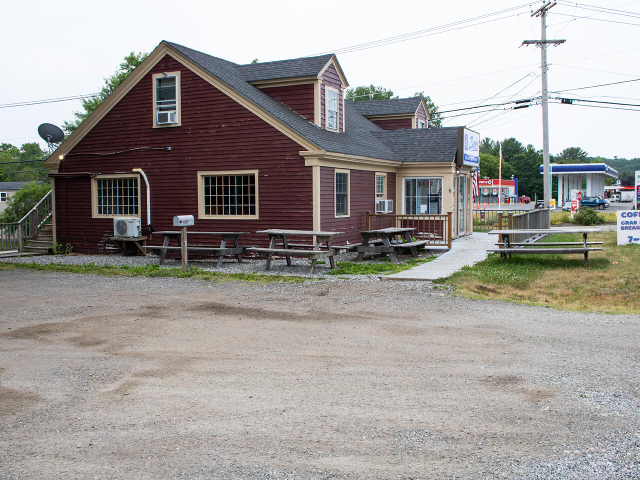 1587 Atlantic Highway Property Photo 1