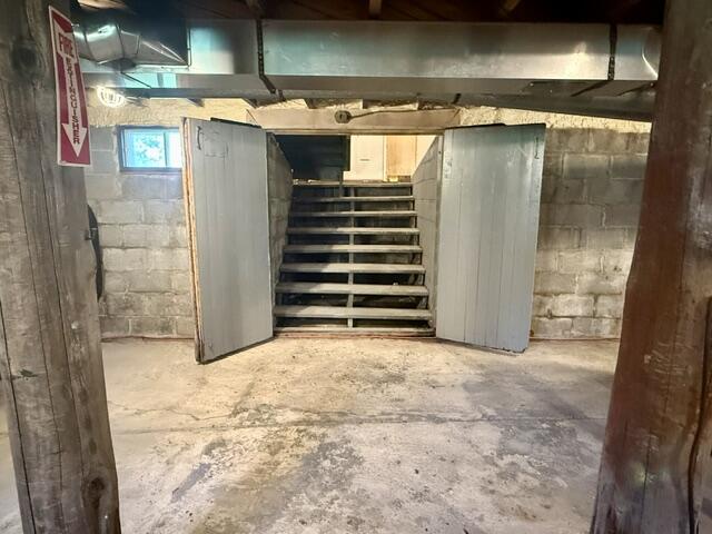 655 Main Street Property Photo 15