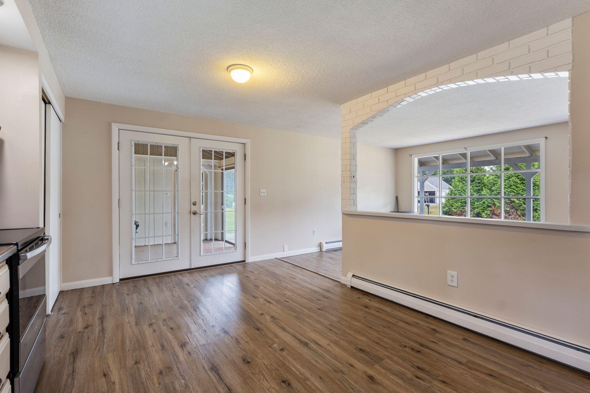 8 Elaine Drive Property Photo 11