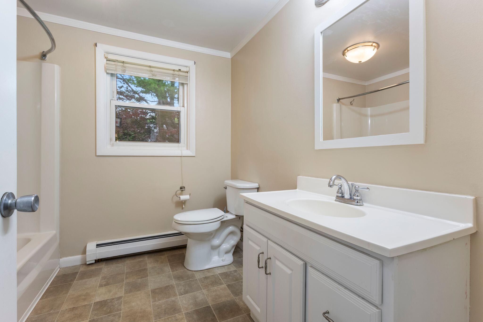 8 Elaine Drive Property Photo 14