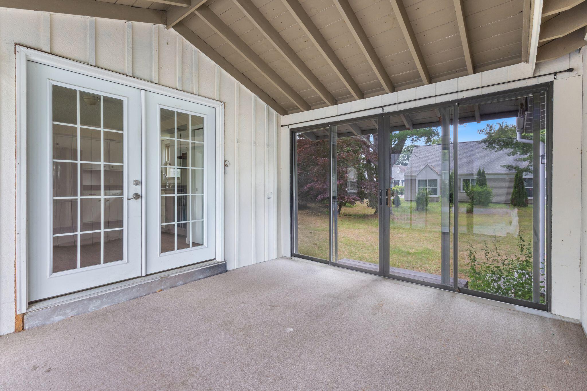 8 Elaine Drive Property Photo 19