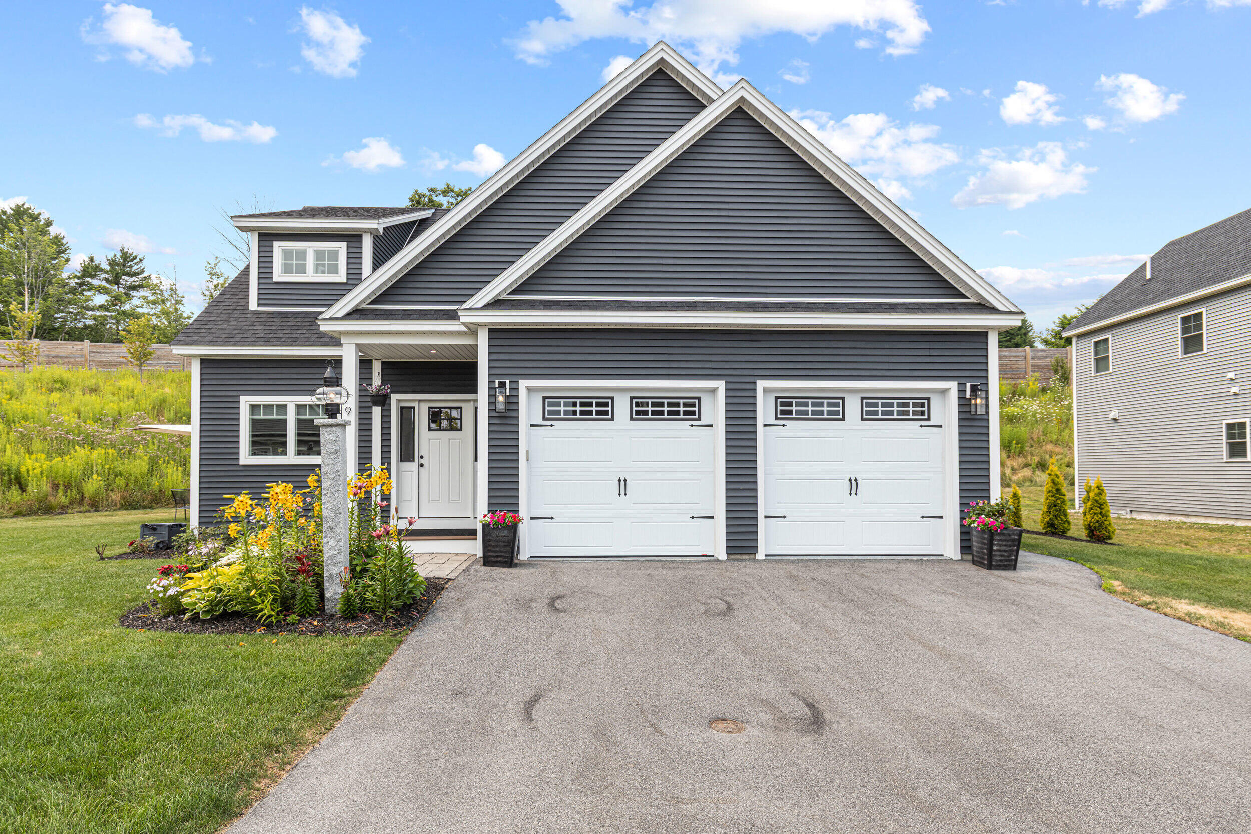 9 Waxwing Lane 48 Property Photo 2