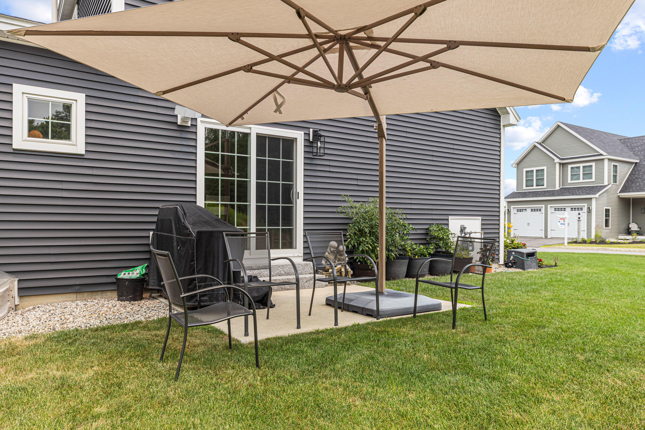 9 Waxwing Lane 48 Property Photo 5