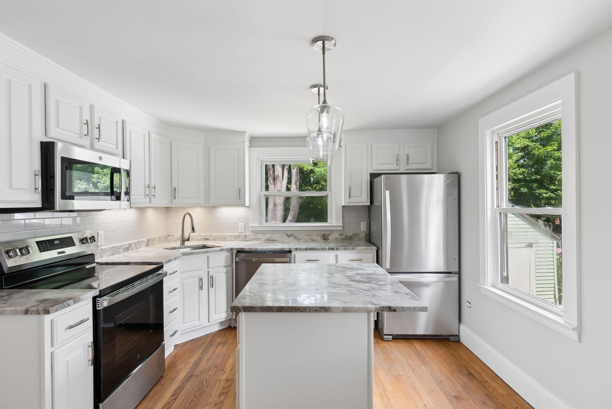 19 Fairlawn Avenue Property Photo 3