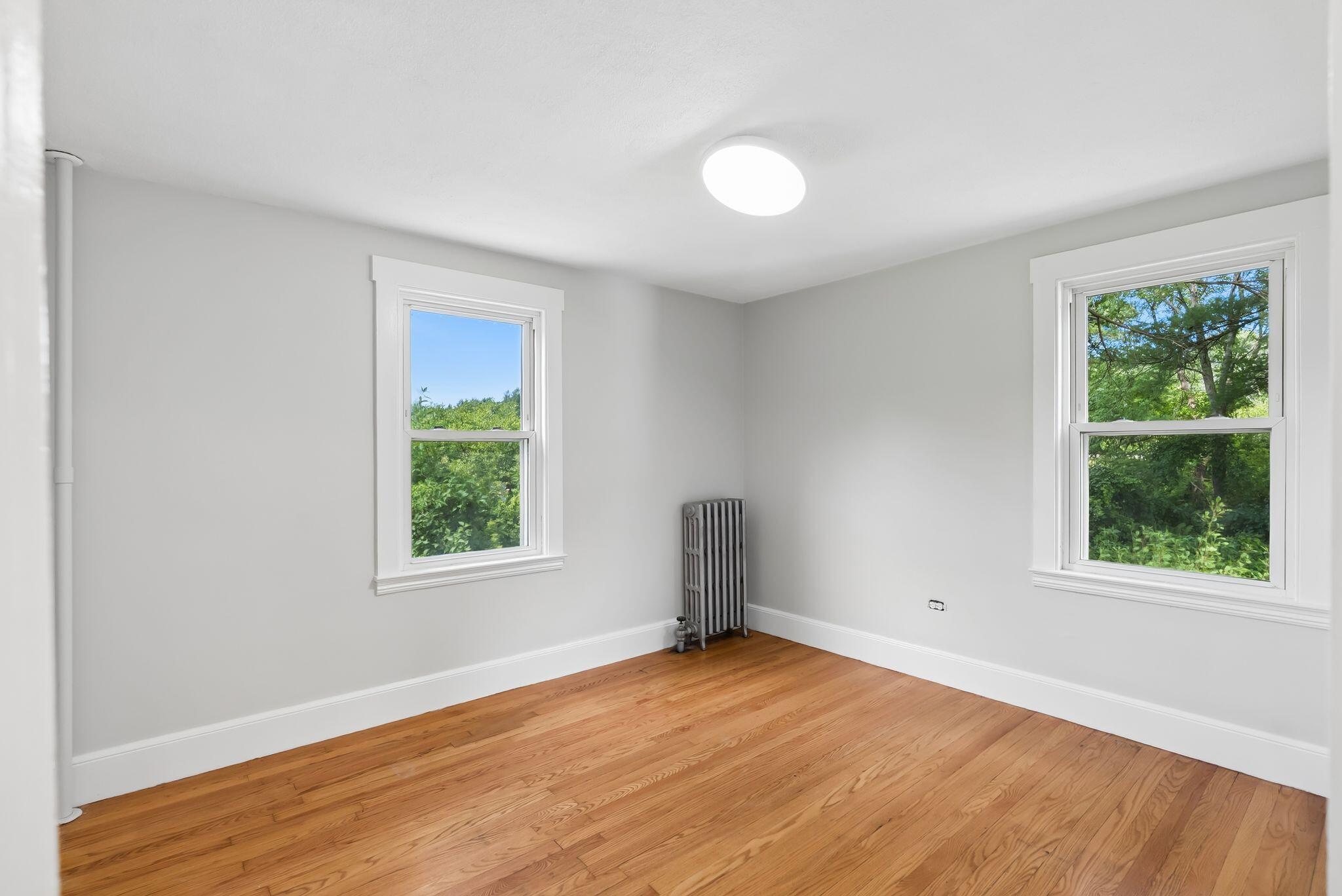 19 Fairlawn Avenue Property Photo 12