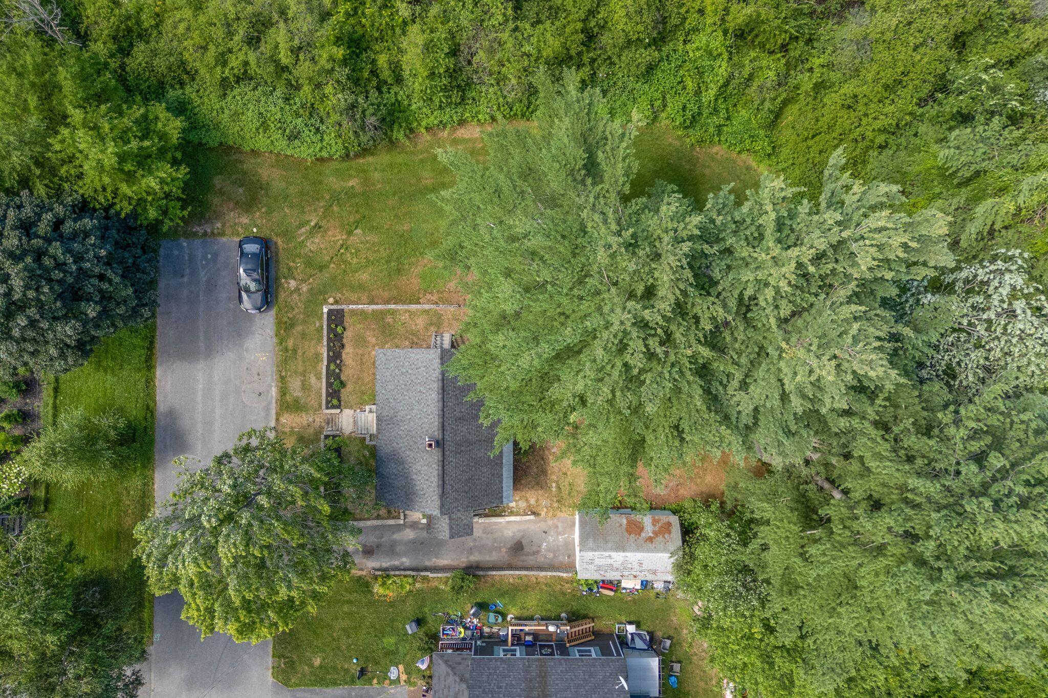 19 Fairlawn Avenue Property Photo 20
