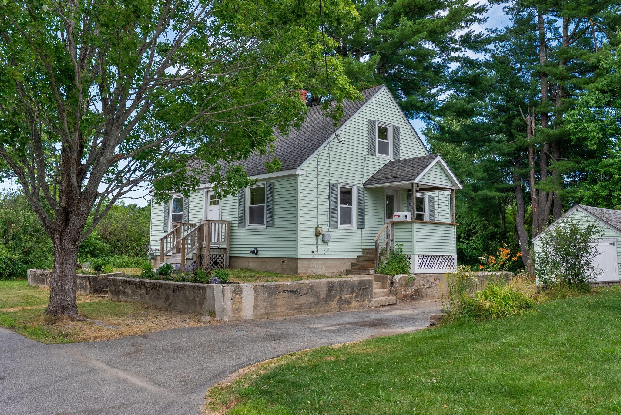 19 Fairlawn Avenue Property Photo 21
