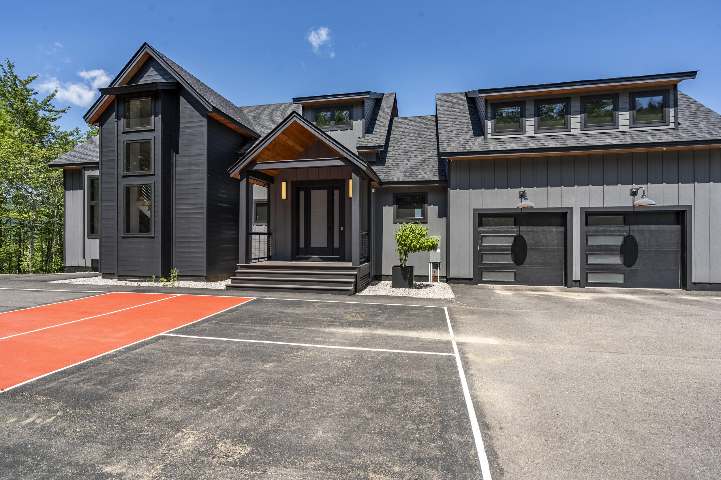 47 Tourmaline Way Property Photo 3