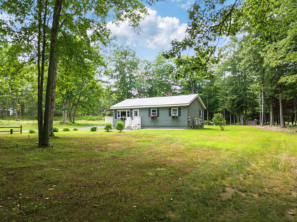 48 Sanford Road Property Photo 3