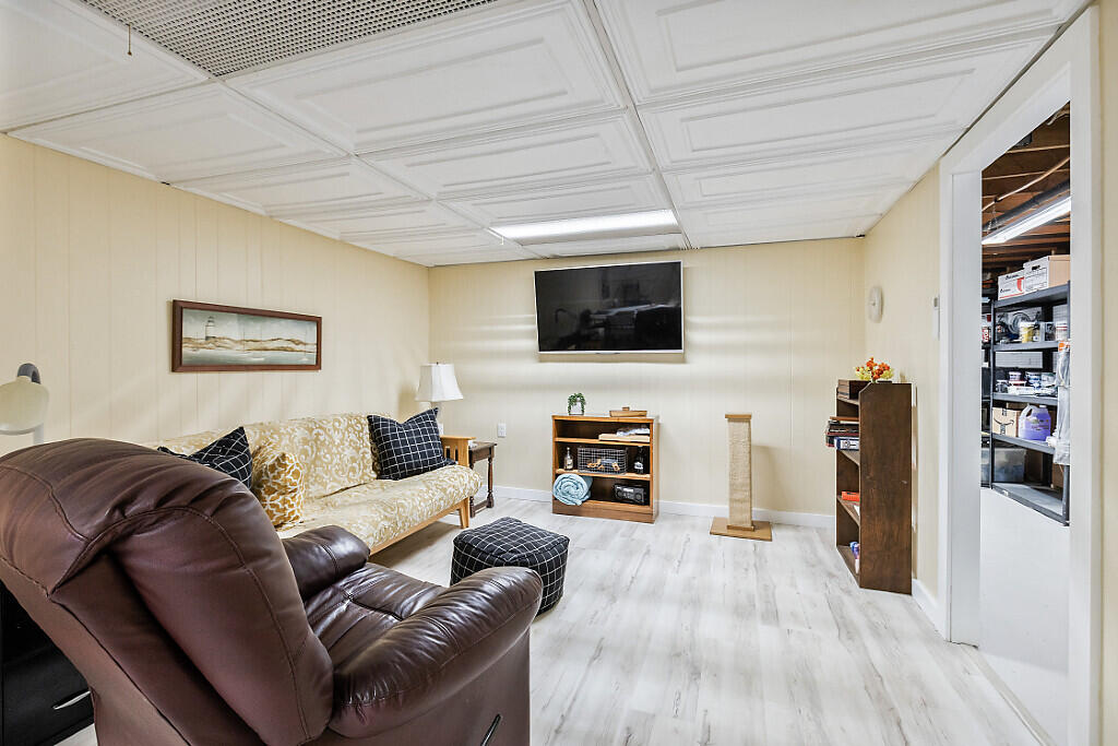 48 Sanford Road Property Photo 23