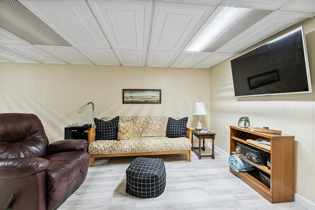 48 Sanford Road Property Photo 26