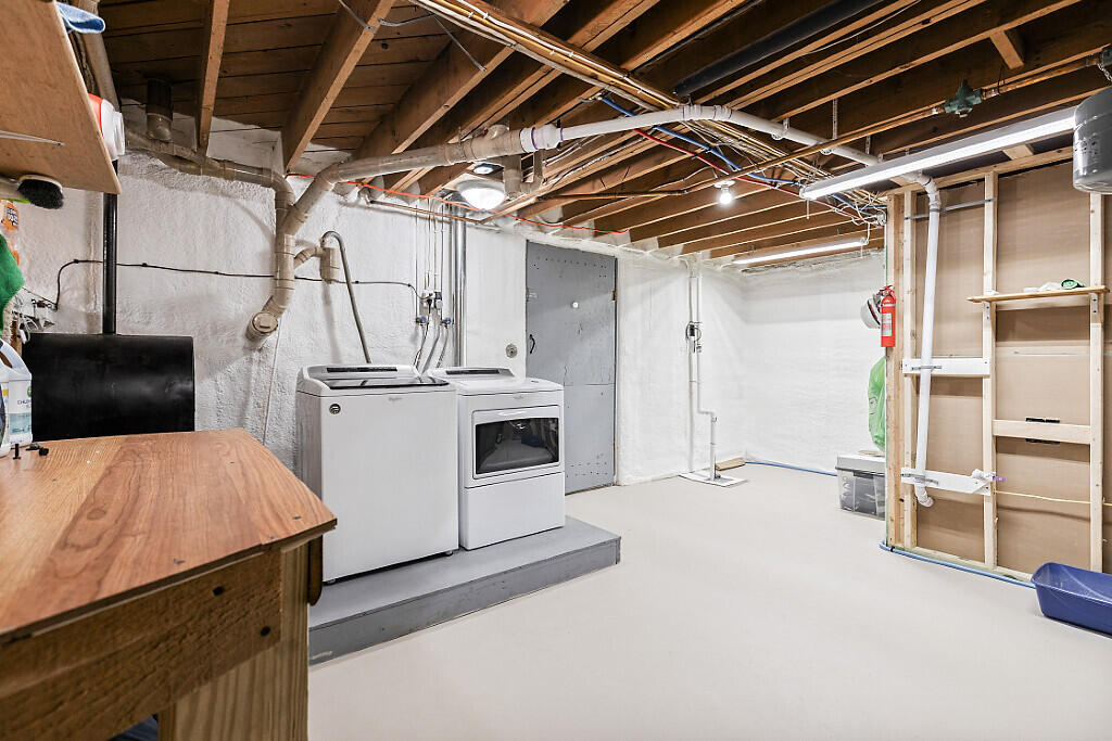 48 Sanford Road Property Photo 28