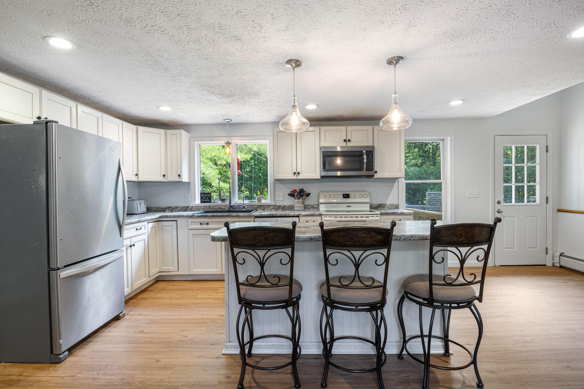 1333 S Waterboro Road Property Photo 18