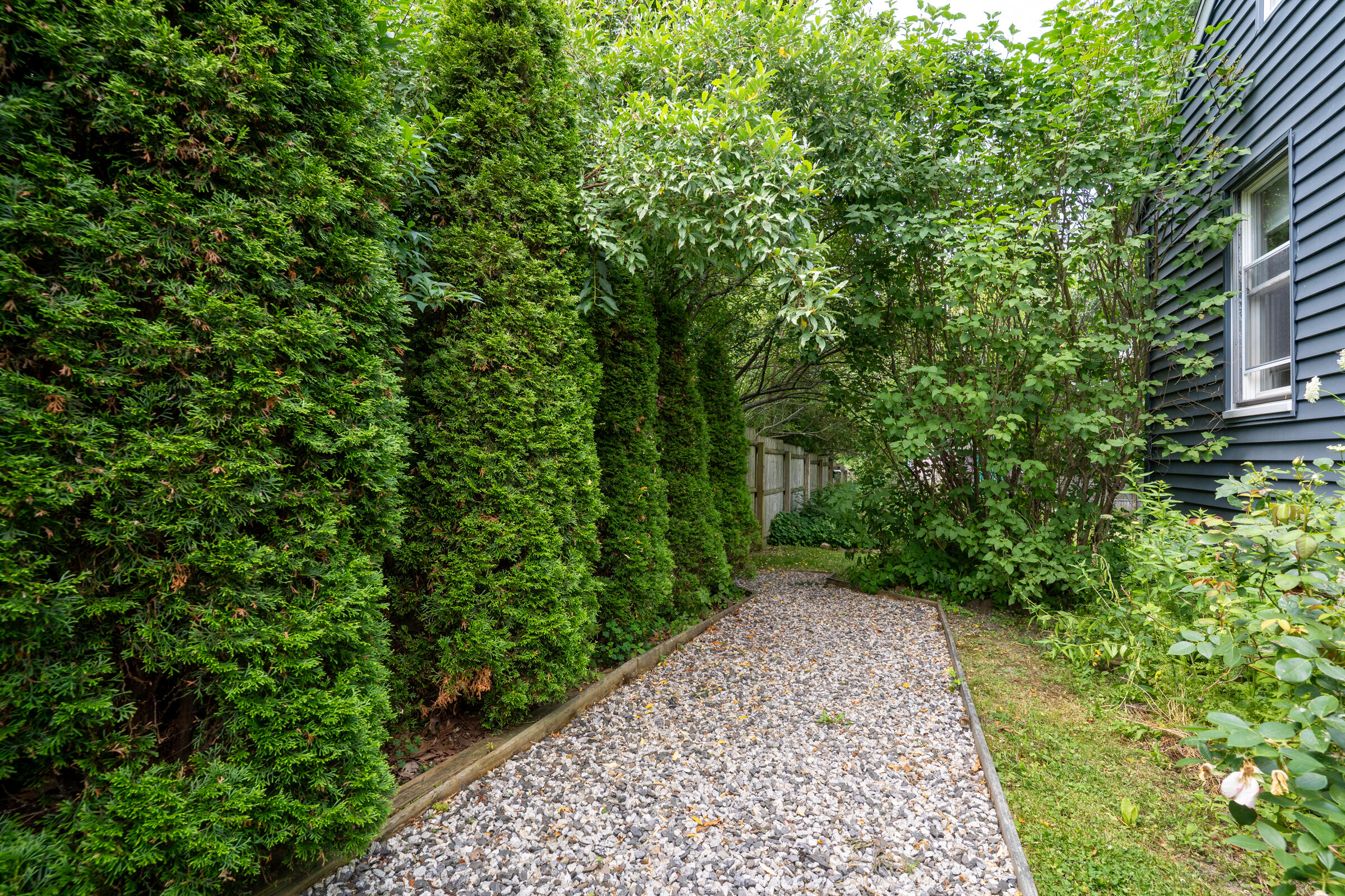 23 Spring Street Property Photo 18
