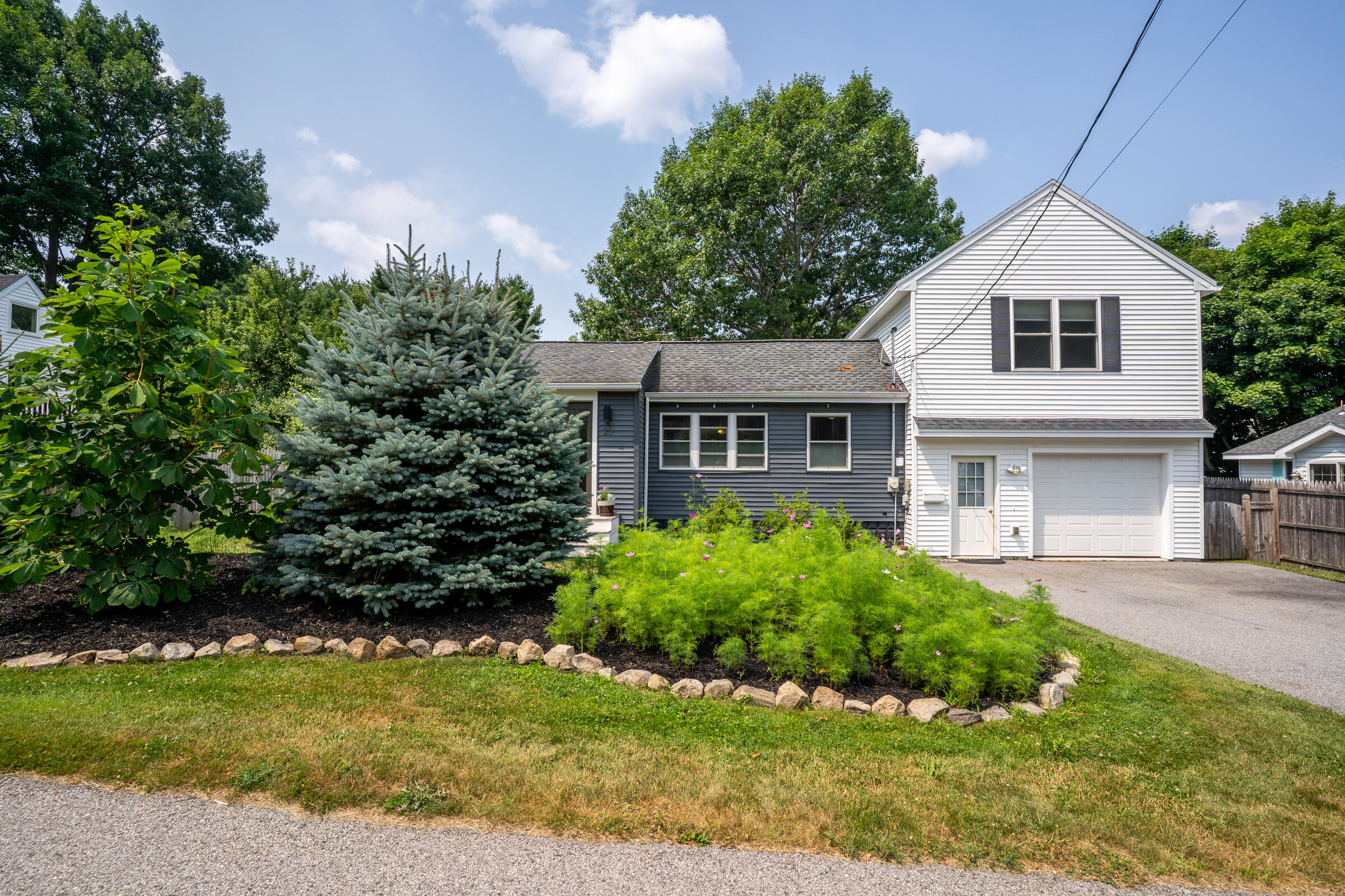 23 Spring Street Property Photo 20